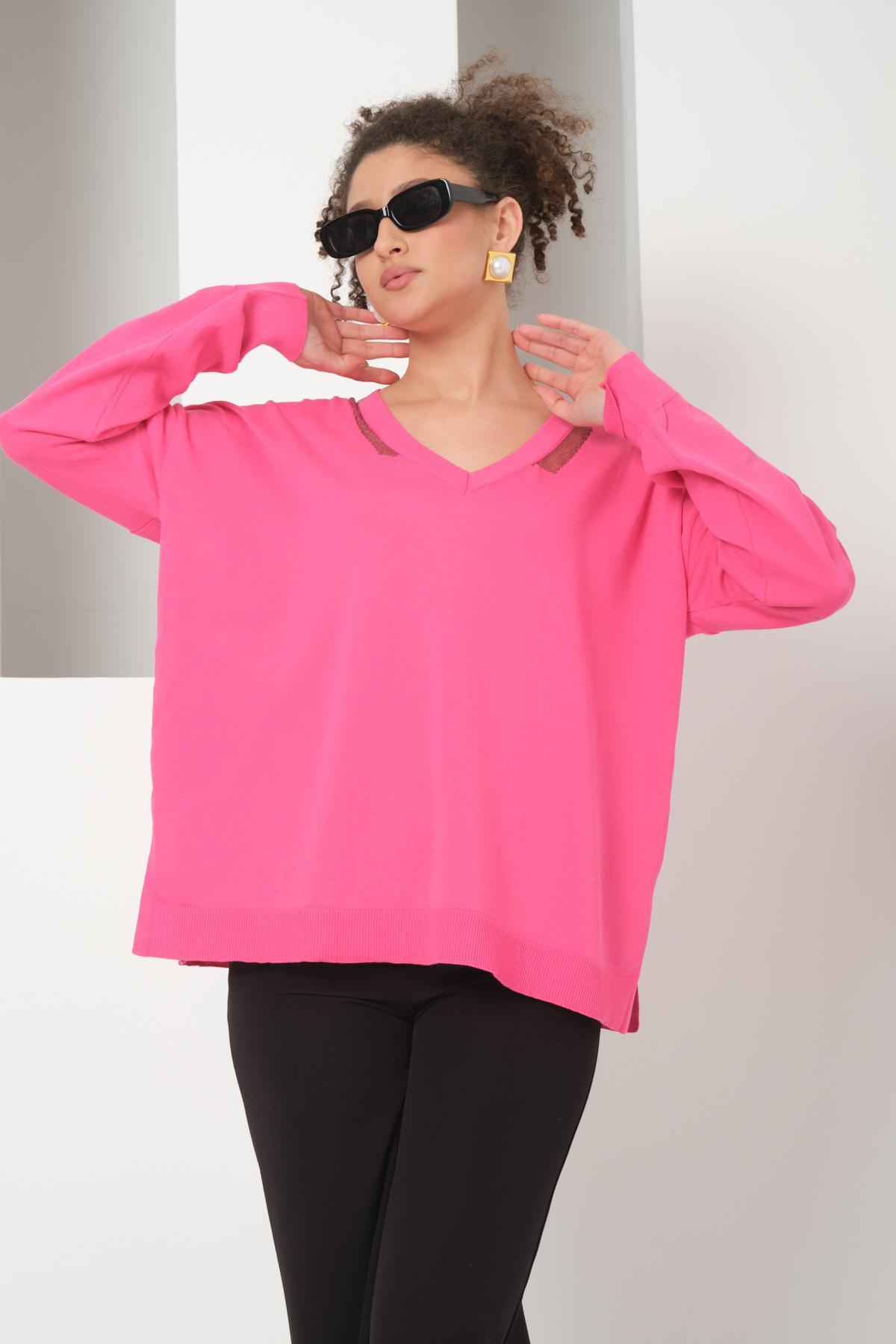 Wholesale Women Fuchsia Glitter-Garnished V-Neck Oversized Knit Blouse with Side Slits 724796