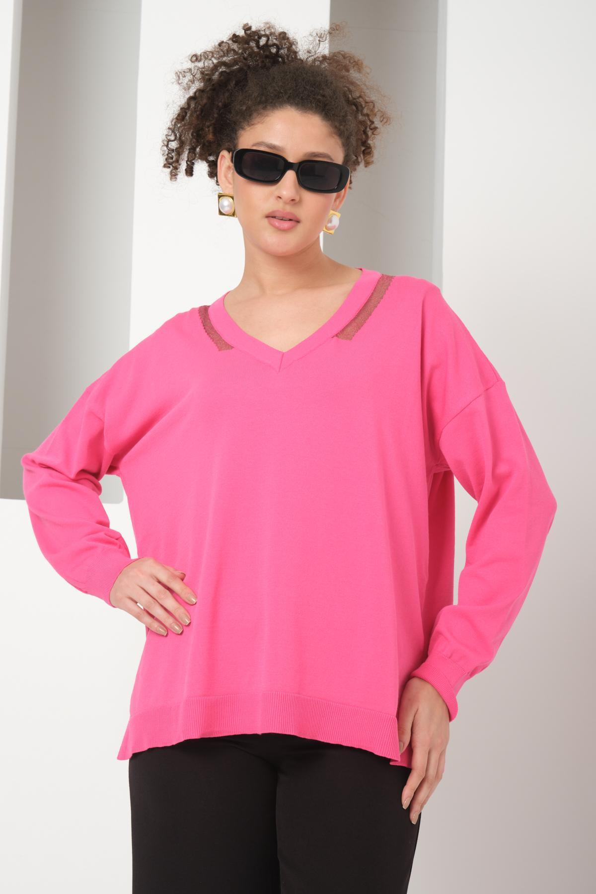 Wholesale Women Fuchsia Glitter-Garnished V-Neck Oversized Knit Blouse with Side Slits 724796