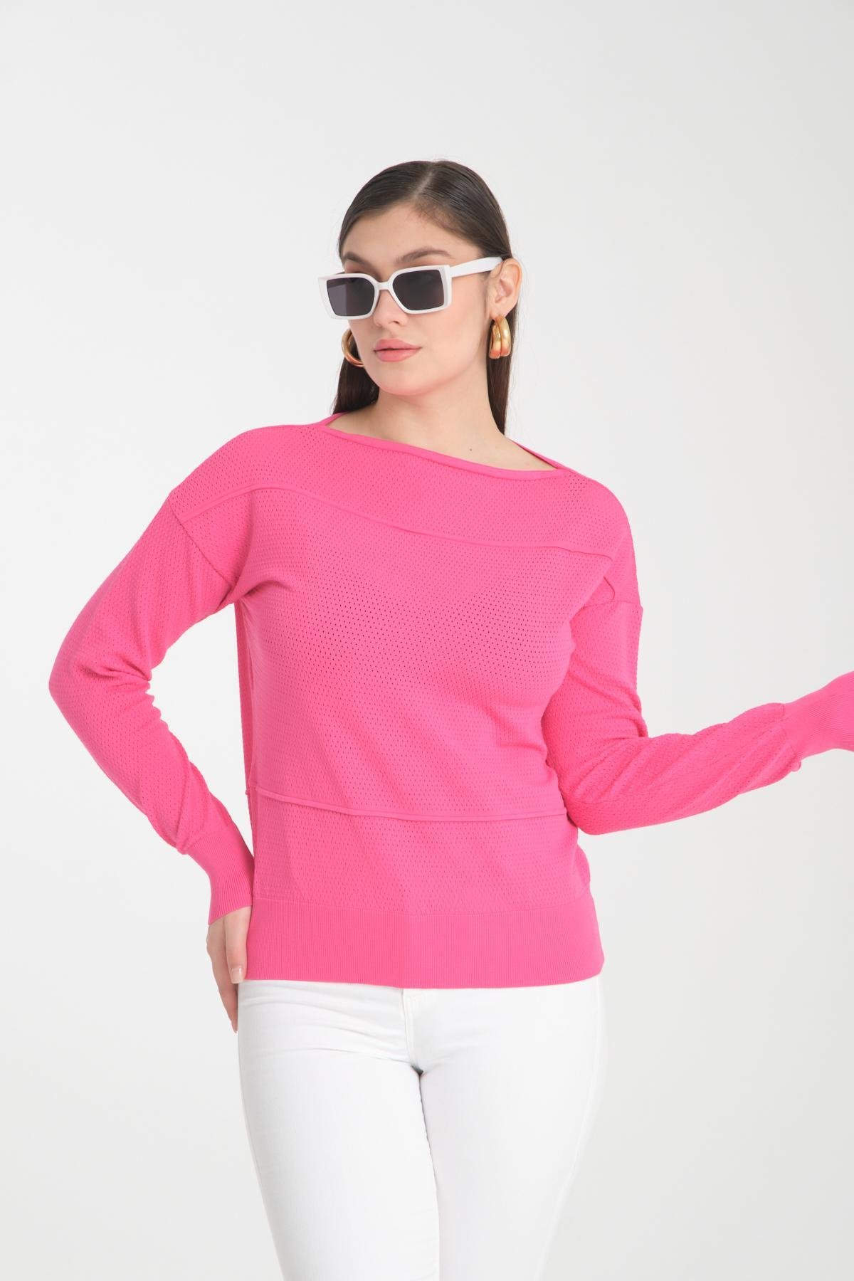 Wholesale Women Fuchsia Openwork Boat Neck Knit Blouse 722663