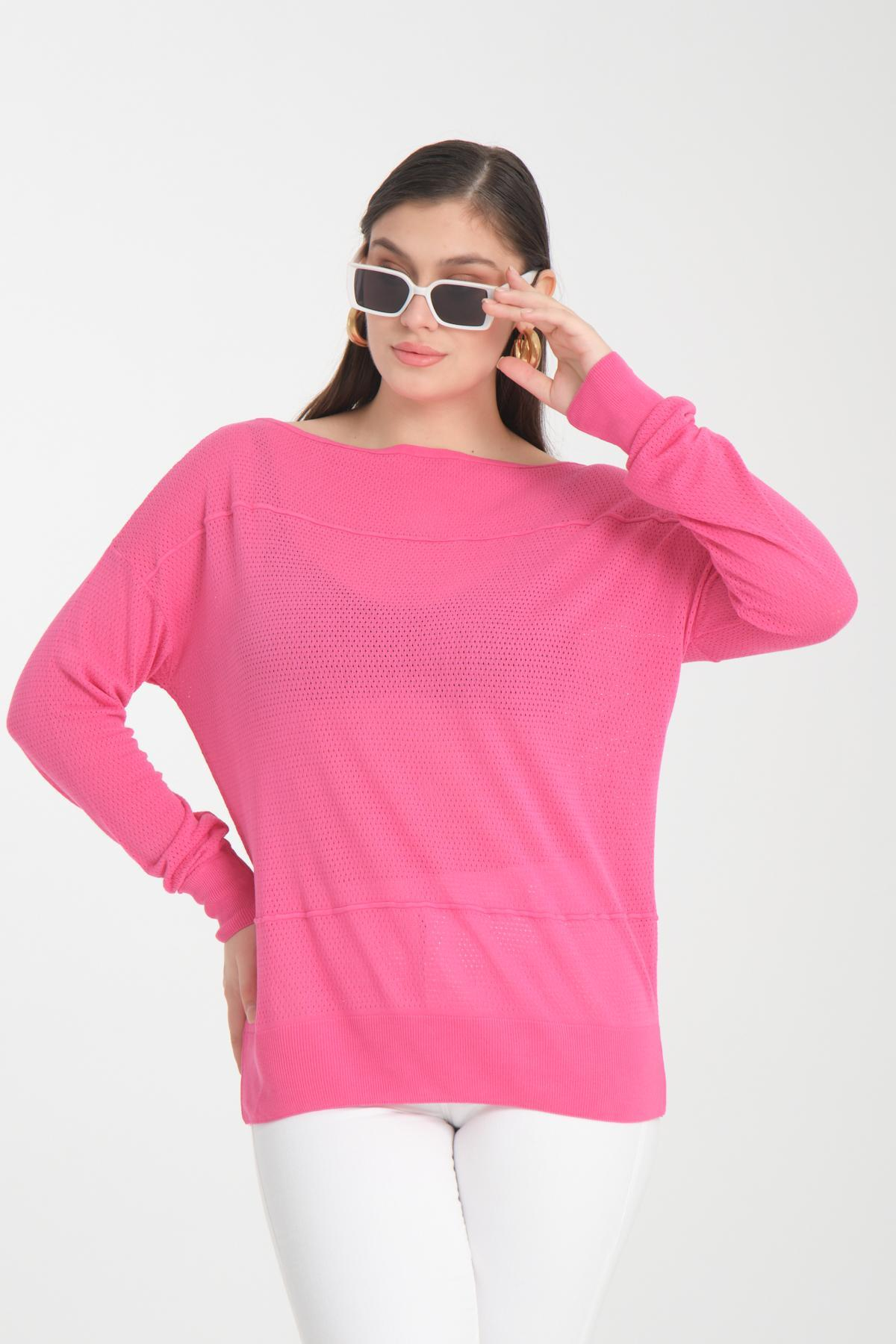 Wholesale Women Fuchsia Openwork Boat Neck Knit Blouse 722631