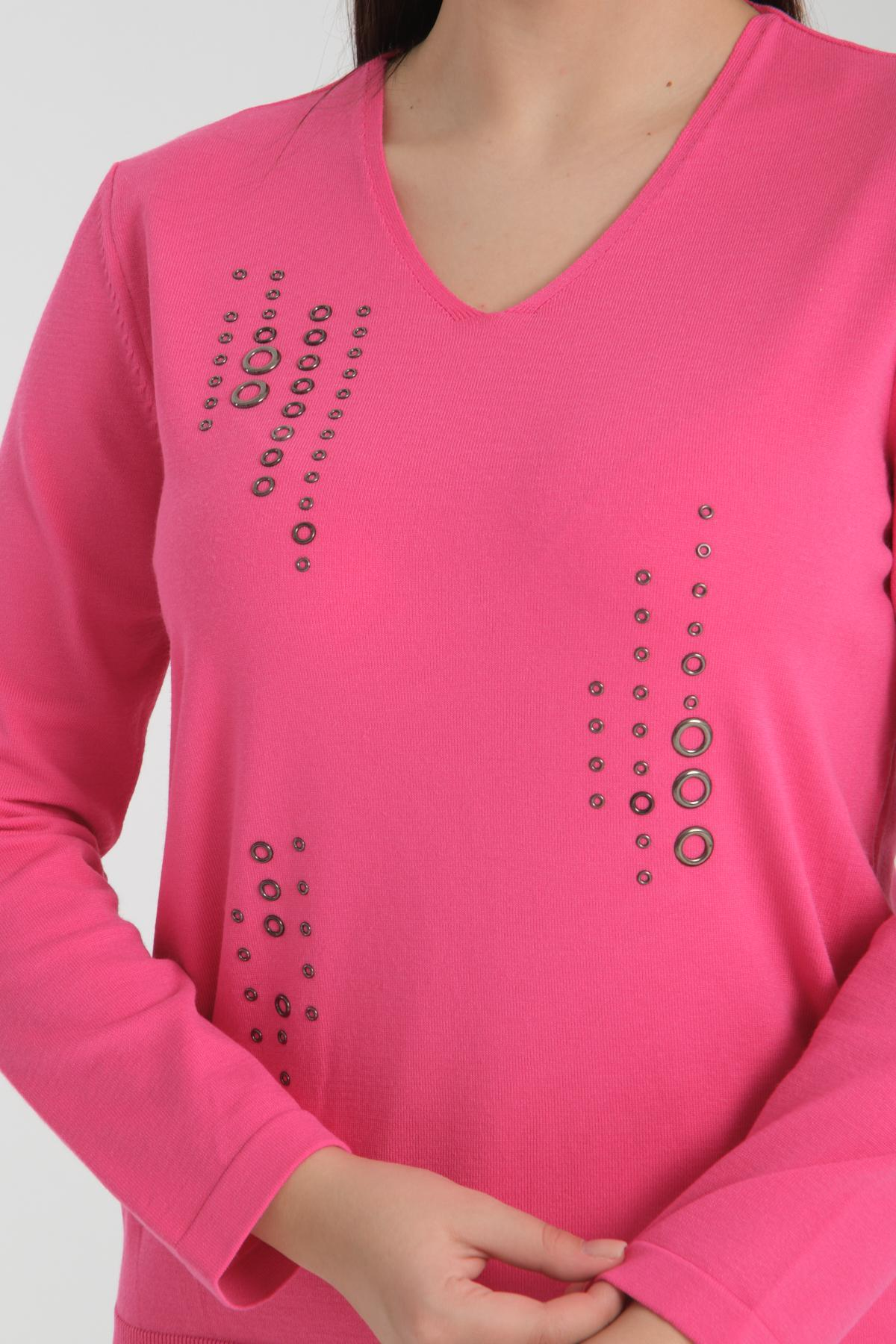 Wholesale Women Fuchsia Studded V Neck Knit Blouse 722641