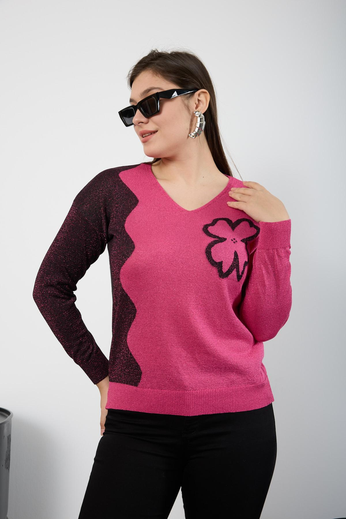 Wholesale Women Fuchsia Two Tone Glittery V-Neck Knit Blouse 725239