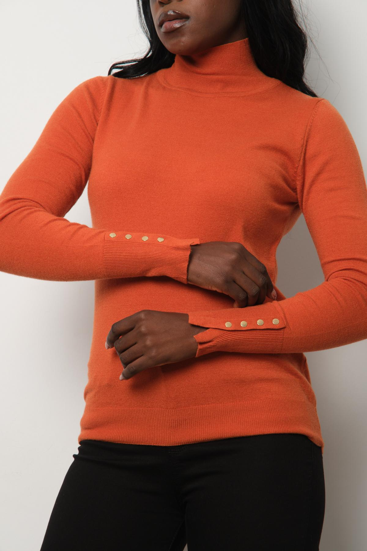 Wholesale Women Ginger Mock-Neck Sweaters 711165