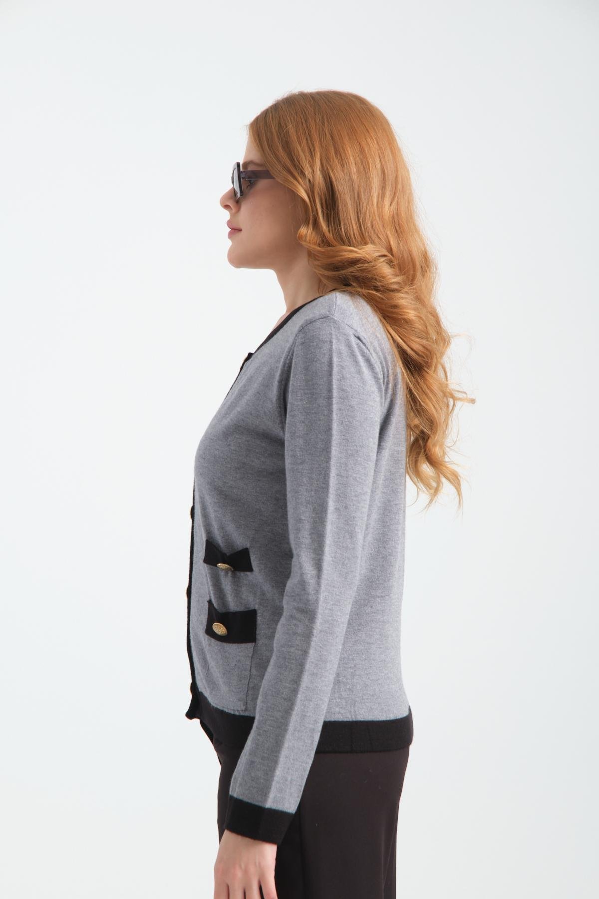Wholesale Women Gray Collarless Cardigans 706715