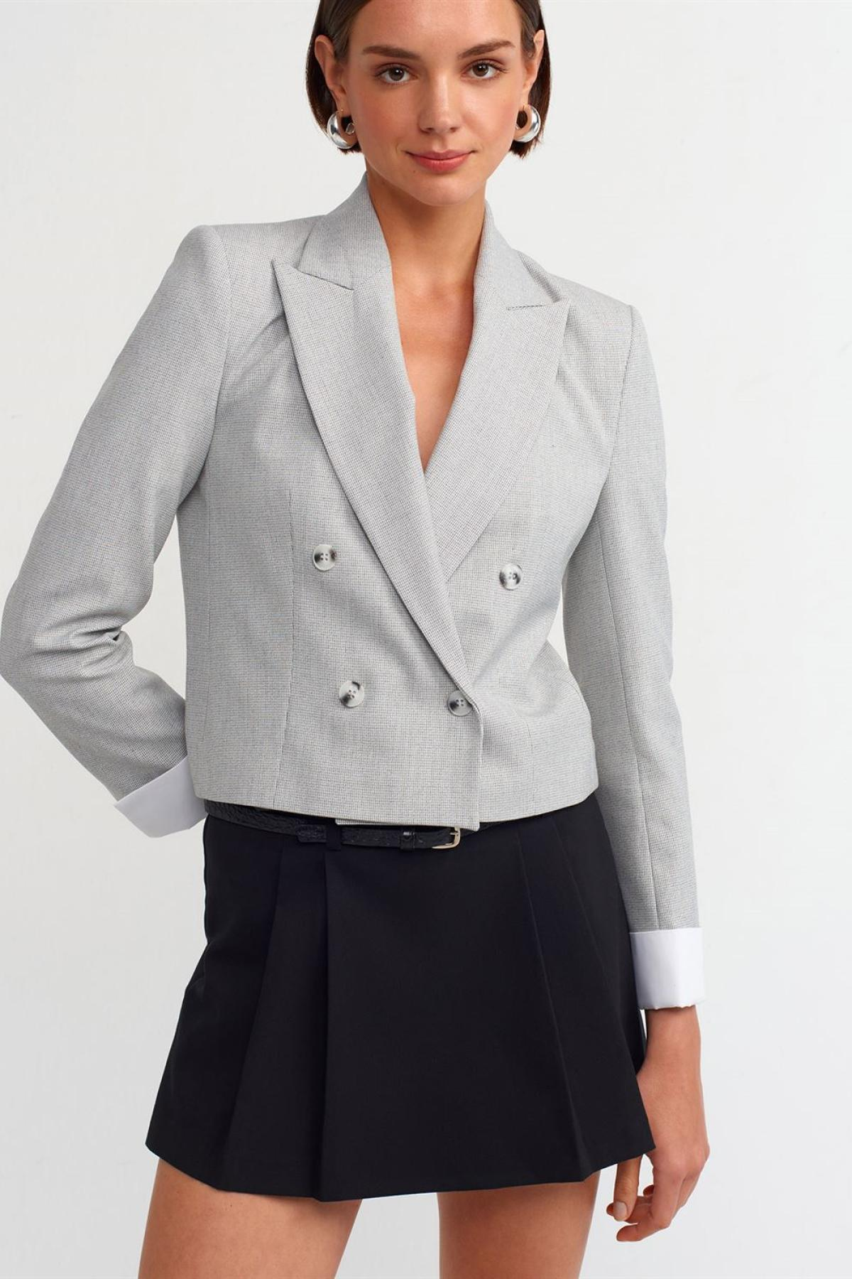 Wholesale Women Gray Contrast Cuffed Blazer Jacket 732519