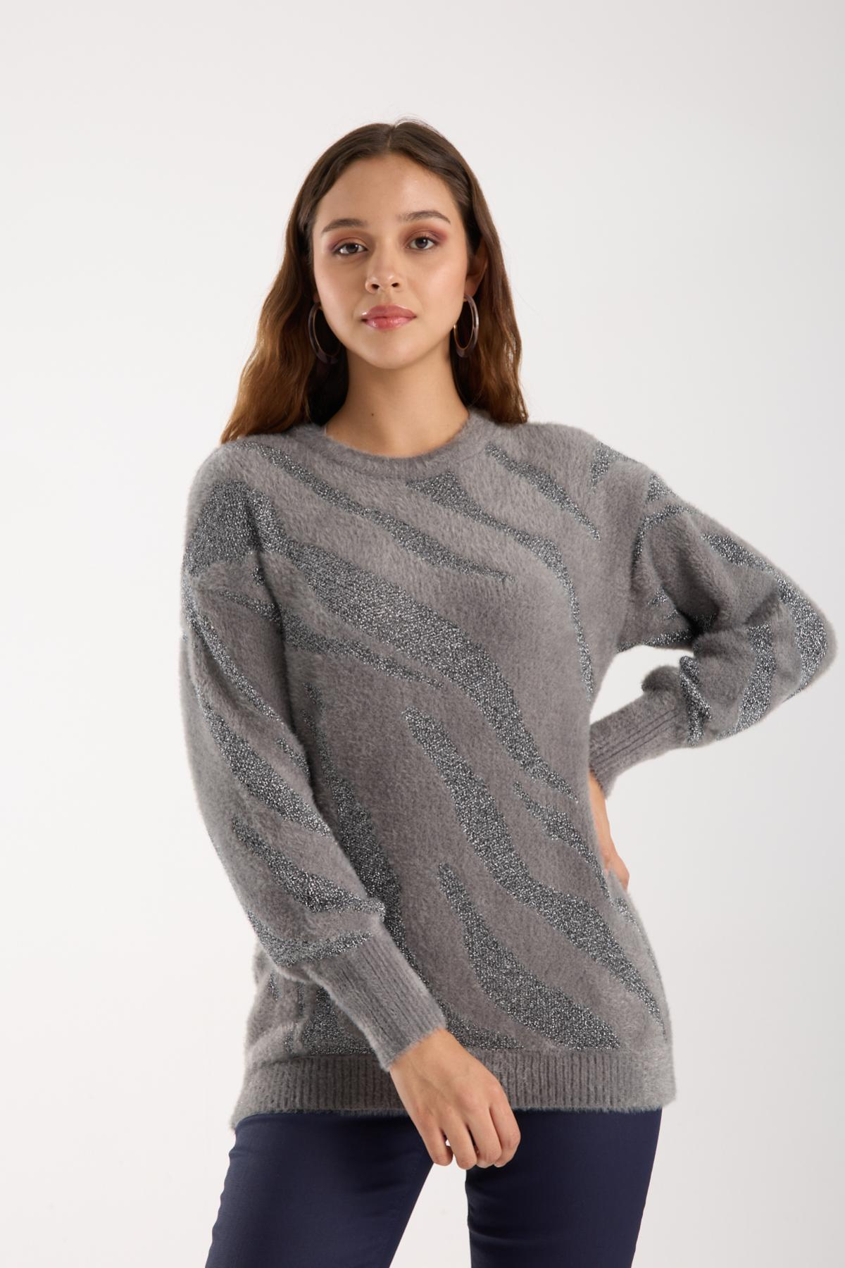 Wholesale Women Gray Lurex Crew-Neck Knit Blouse with Bishop Sleeves 738862