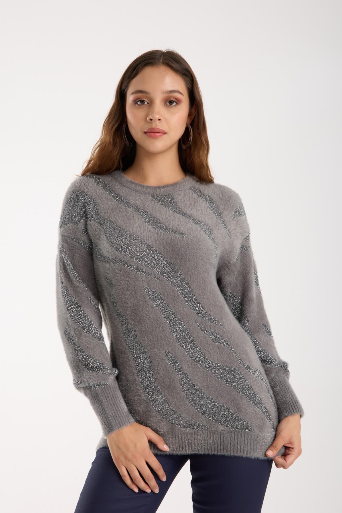 Wholesale Women Gray Lurex Crew-Neck Knit Blouse with Bishop Sleeves 738862
