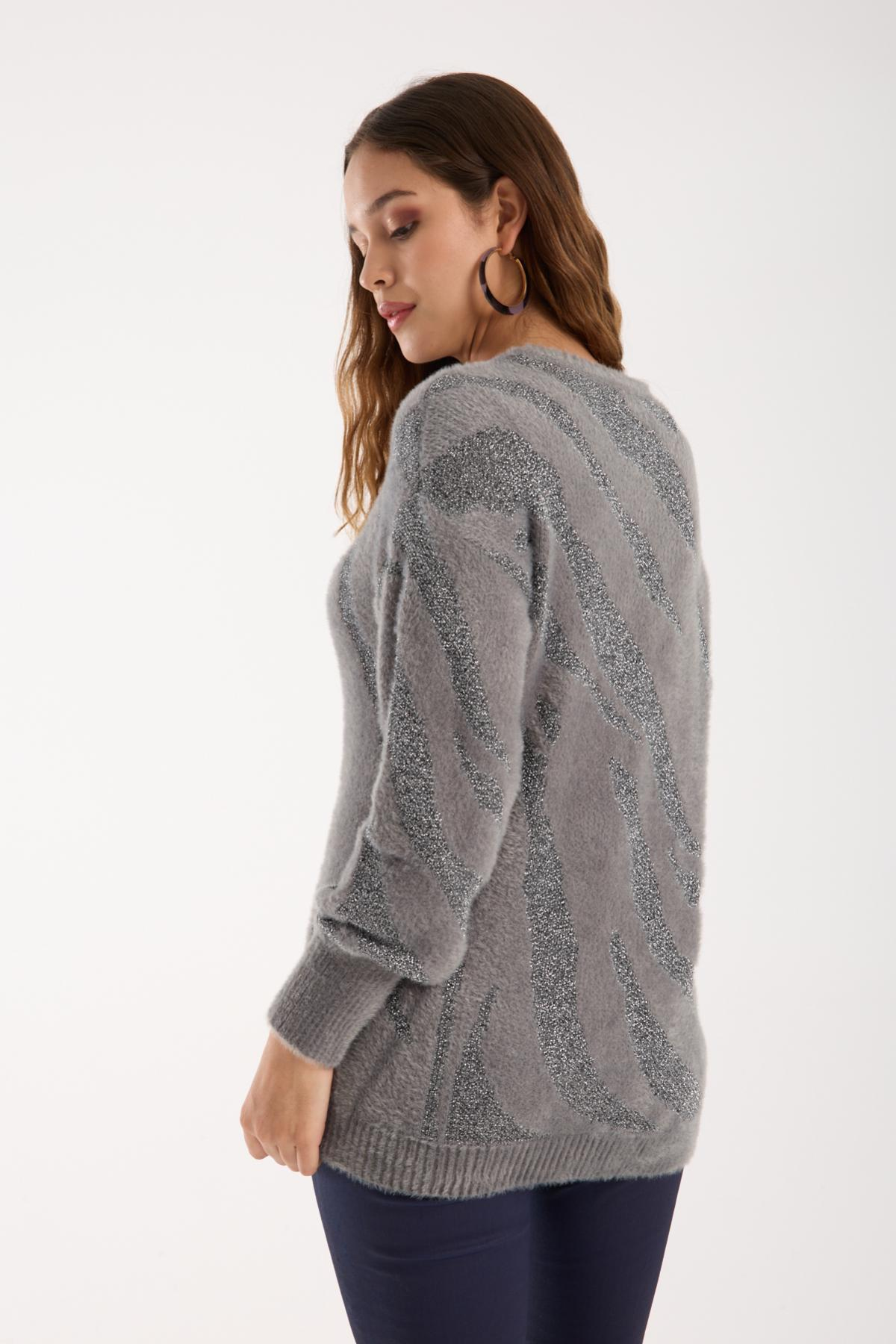 Wholesale Women Gray Lurex Crew-Neck Knit Blouse with Bishop Sleeves 738862