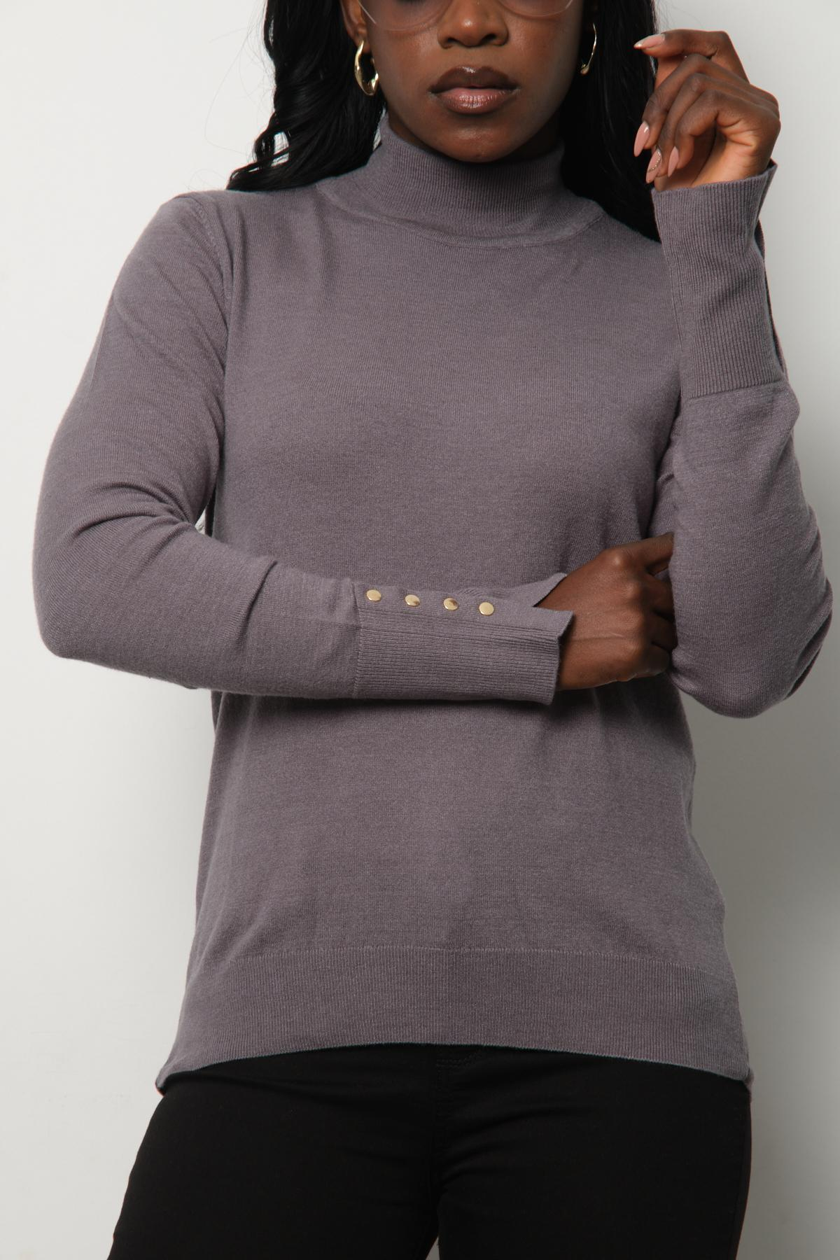Wholesale Women Gray Mock-Neck Sweaters 711161