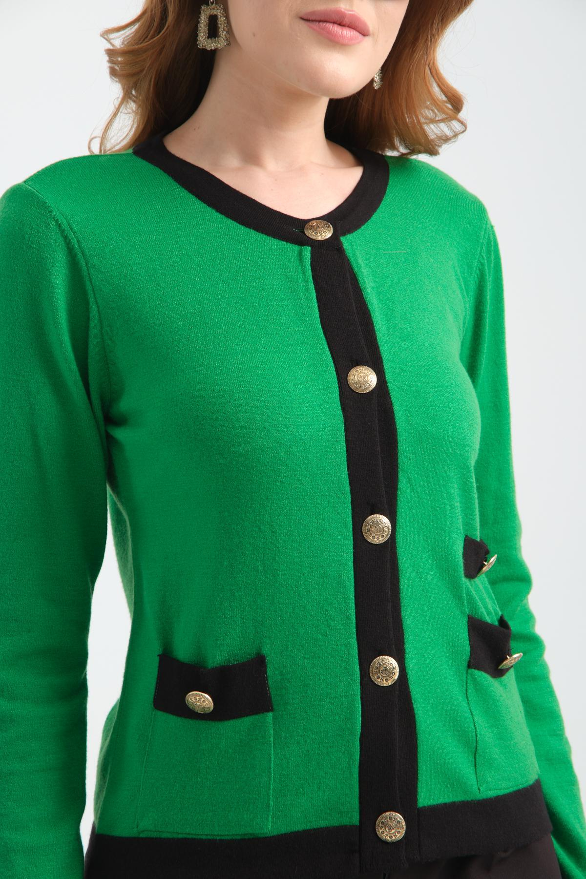 Wholesale Women Green Collarless Cardigans 706720