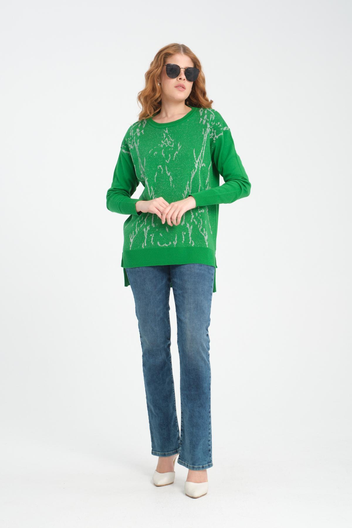 Wholesale Women Green Glitter Crew-Neck Sweaters 710995
