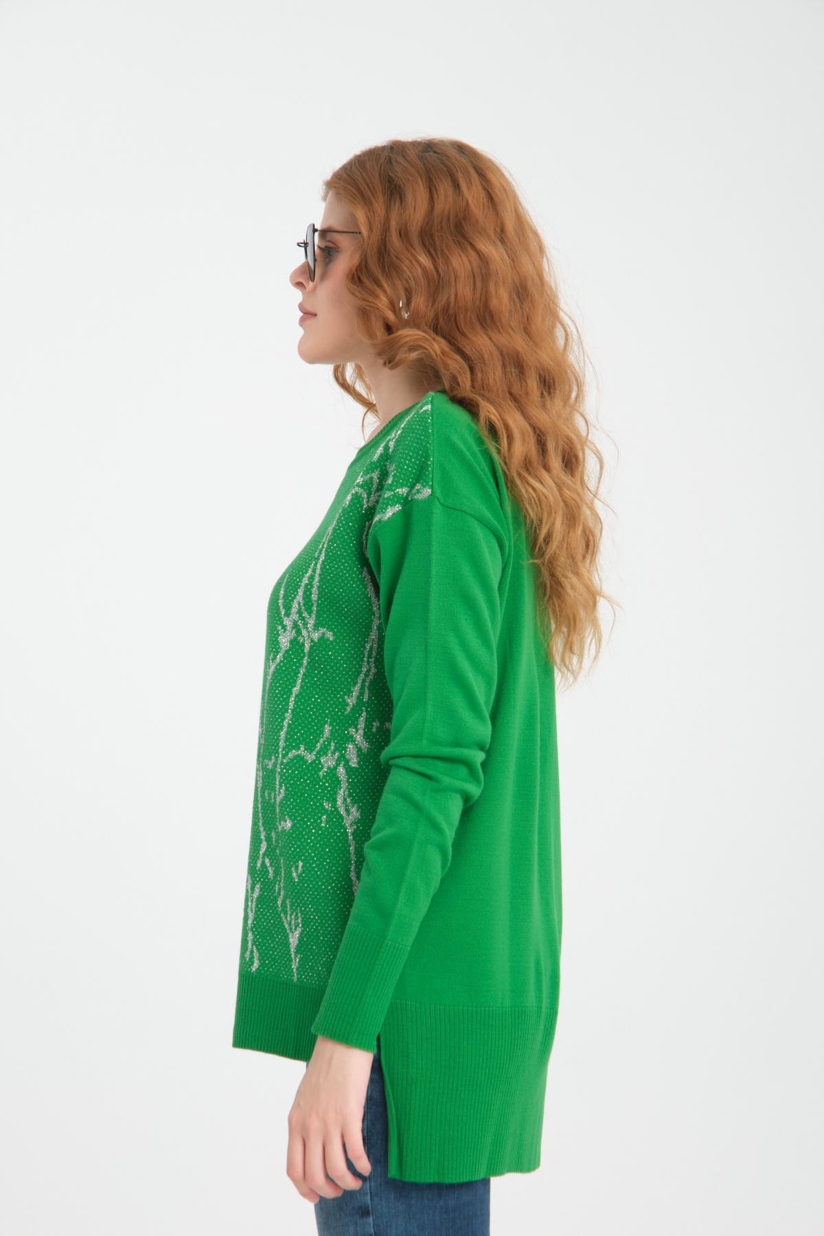 Wholesale Women Green Glitter Crew-Neck Sweaters 710995