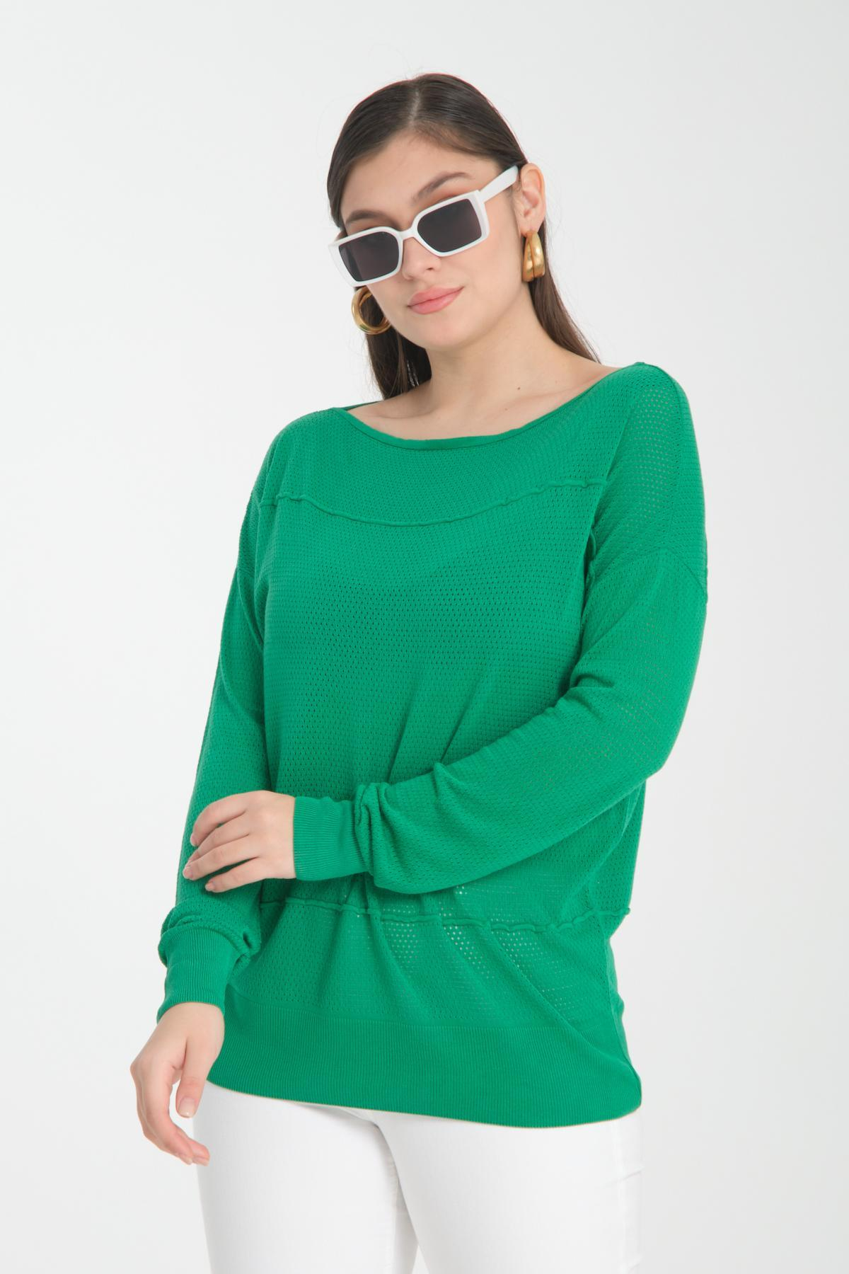 Wholesale Women Green Openwork Boat Neck Knit Blouse 722634