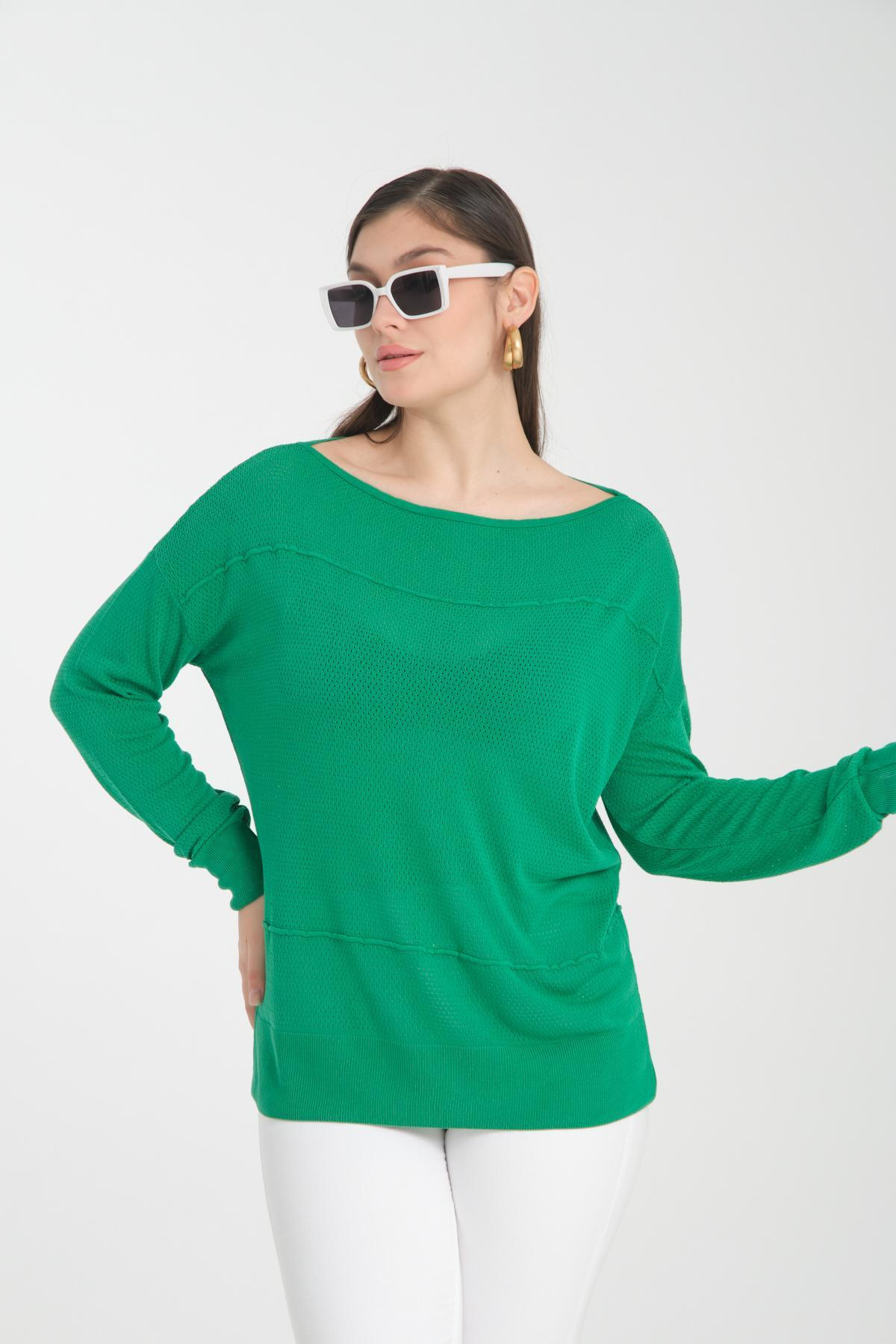 Wholesale Women Green Openwork Boat Neck Knit Blouse 722634