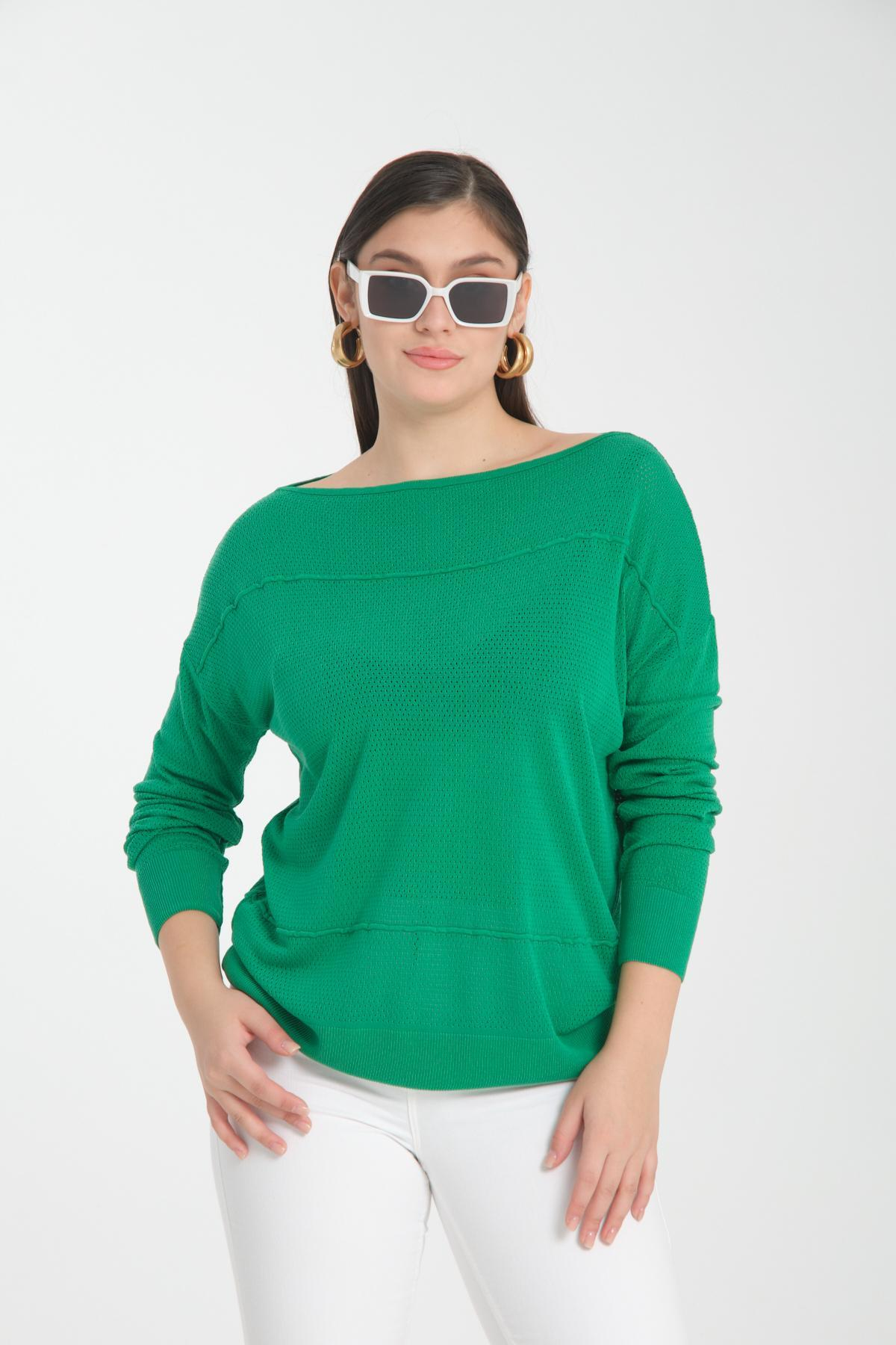 Wholesale Women Green Openwork Boat Neck Knit Blouse 722634