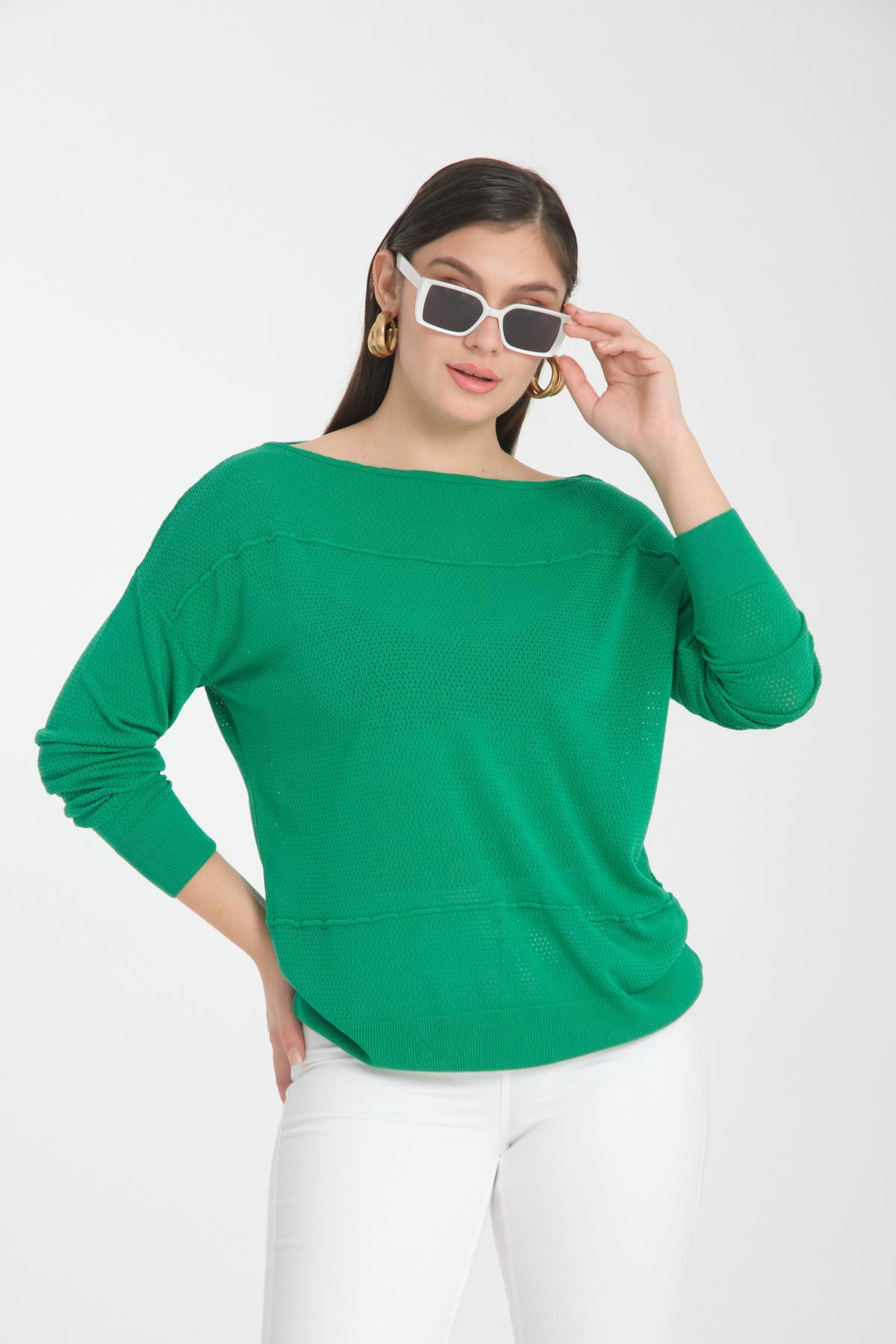Wholesale Women Green Openwork Boat Neck Knit Blouse 722634