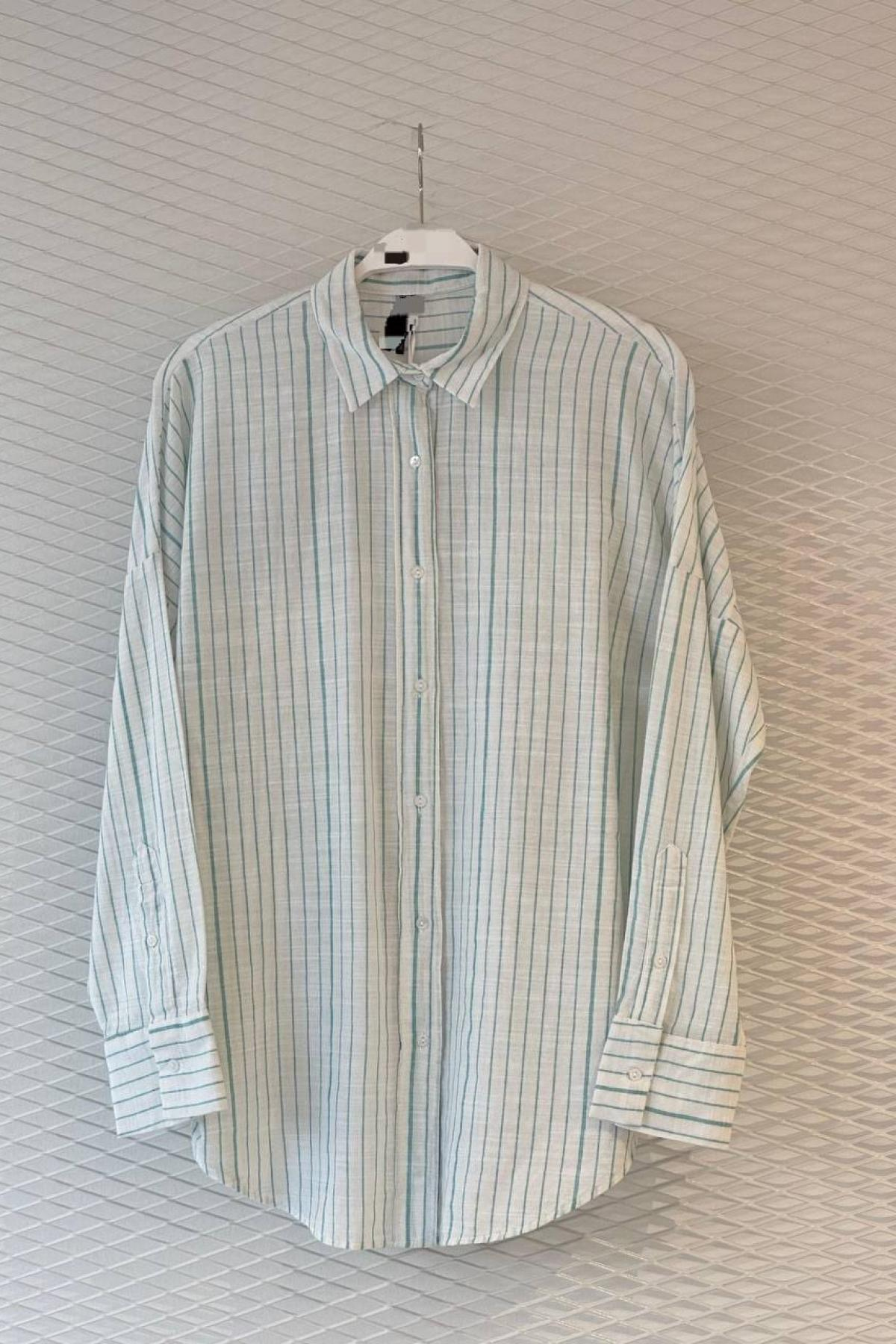 Wholesale Women Green Shirt 719791