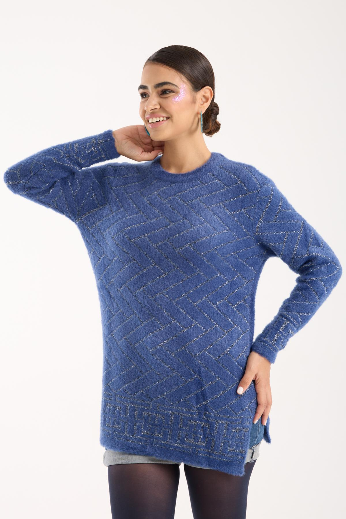 Wholesale Women Indigo Lurex Crew-Neck Knit Blouse with Side Slits 738849