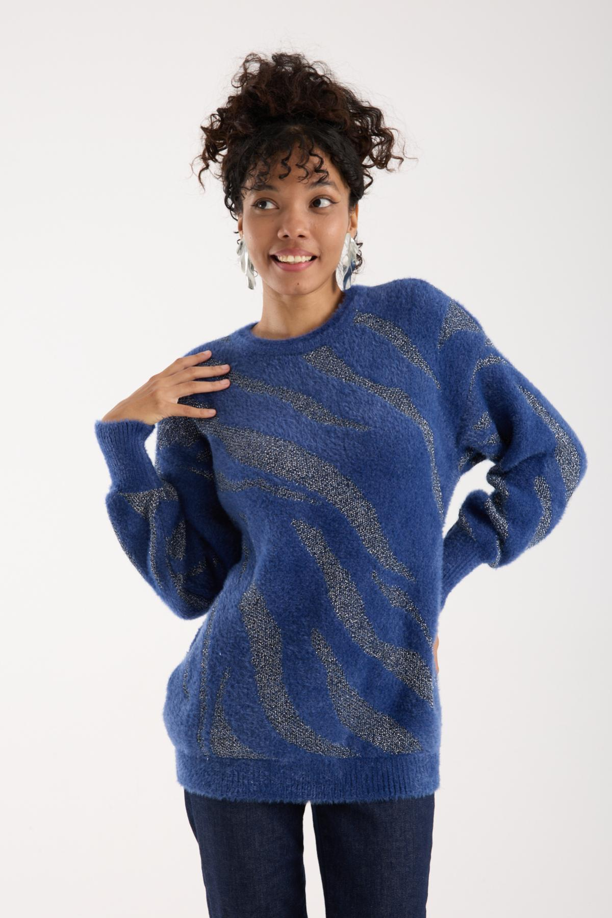 Wholesale Women Indigo Lurex Crew-Neck Knit Blouse with Bishop Sleeves 738863