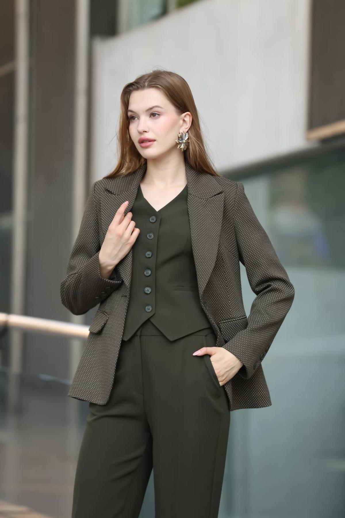 Wholesale Women Khaki Three Piece Suit Blazer Vest and Pants Set 718304