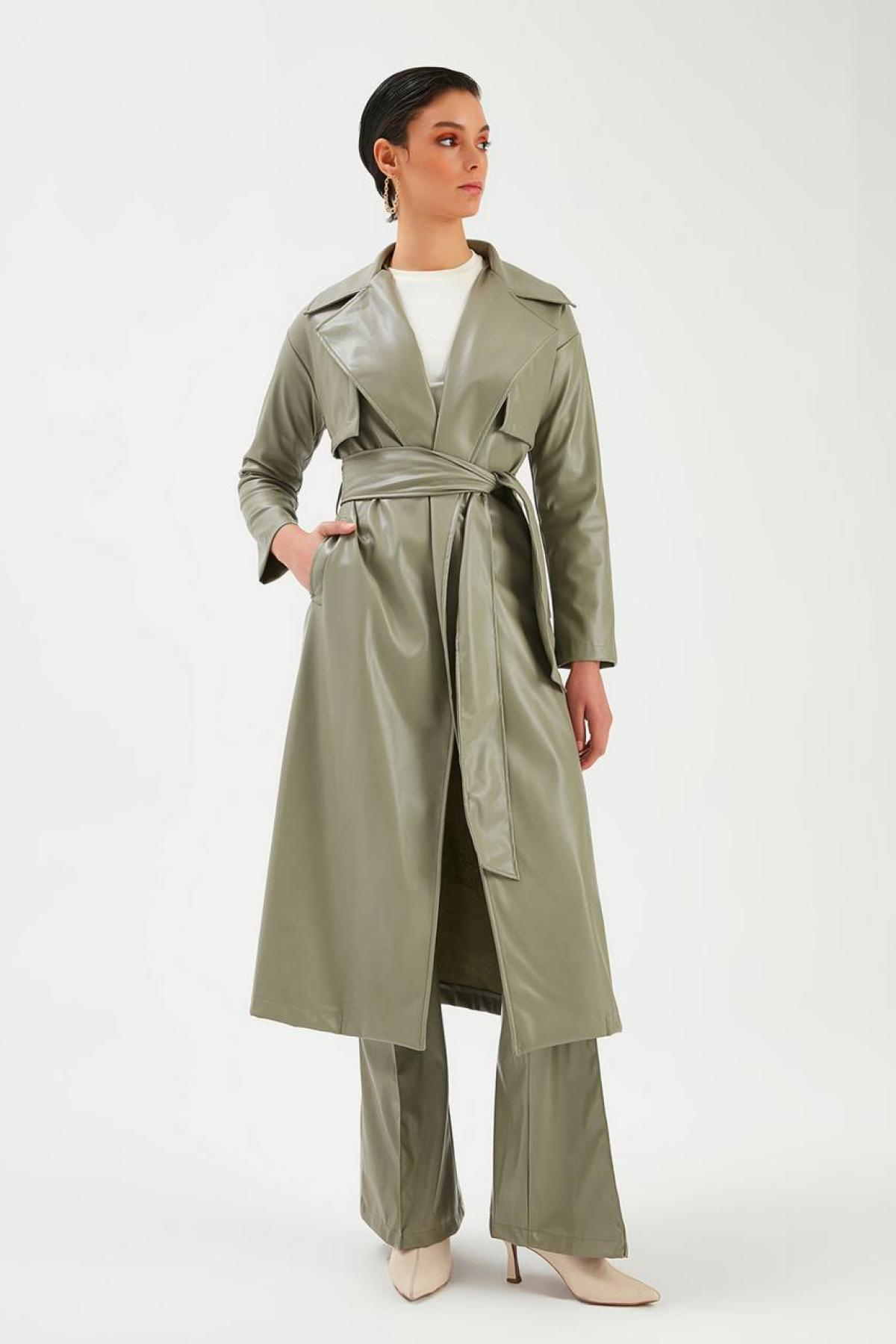 Wholesale Women Khaki Trench Coat 706913