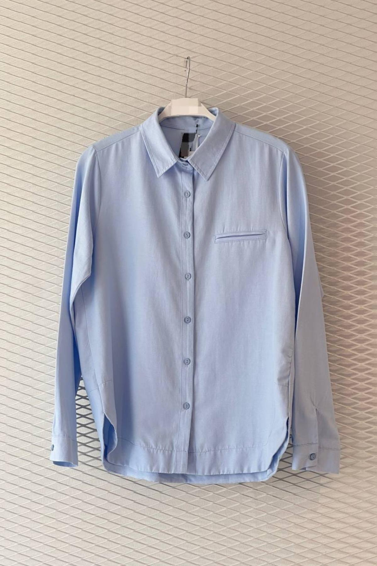 Wholesale Women Light Blue Shirt 719756