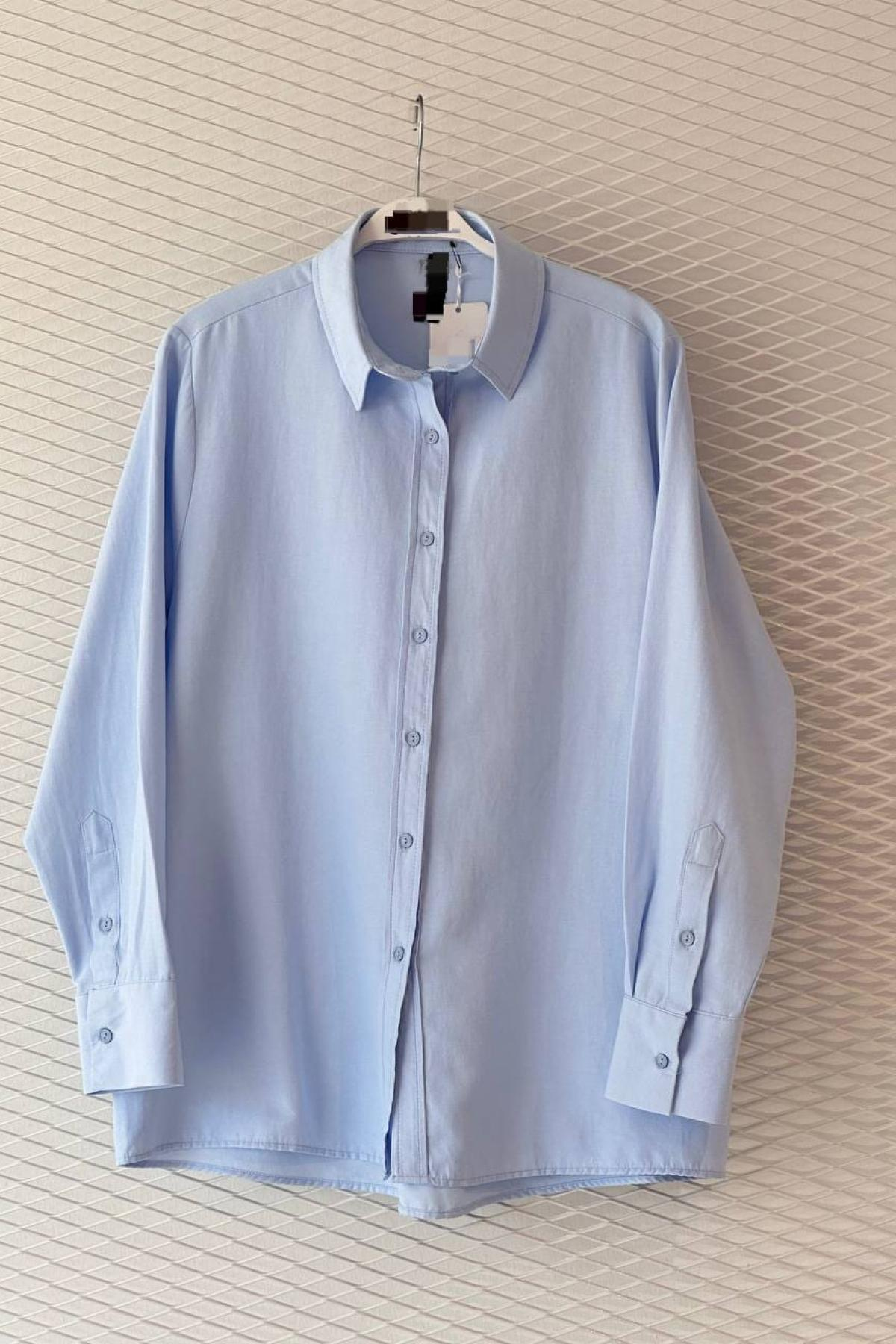 Wholesale Women Light Blue Shirt 719763