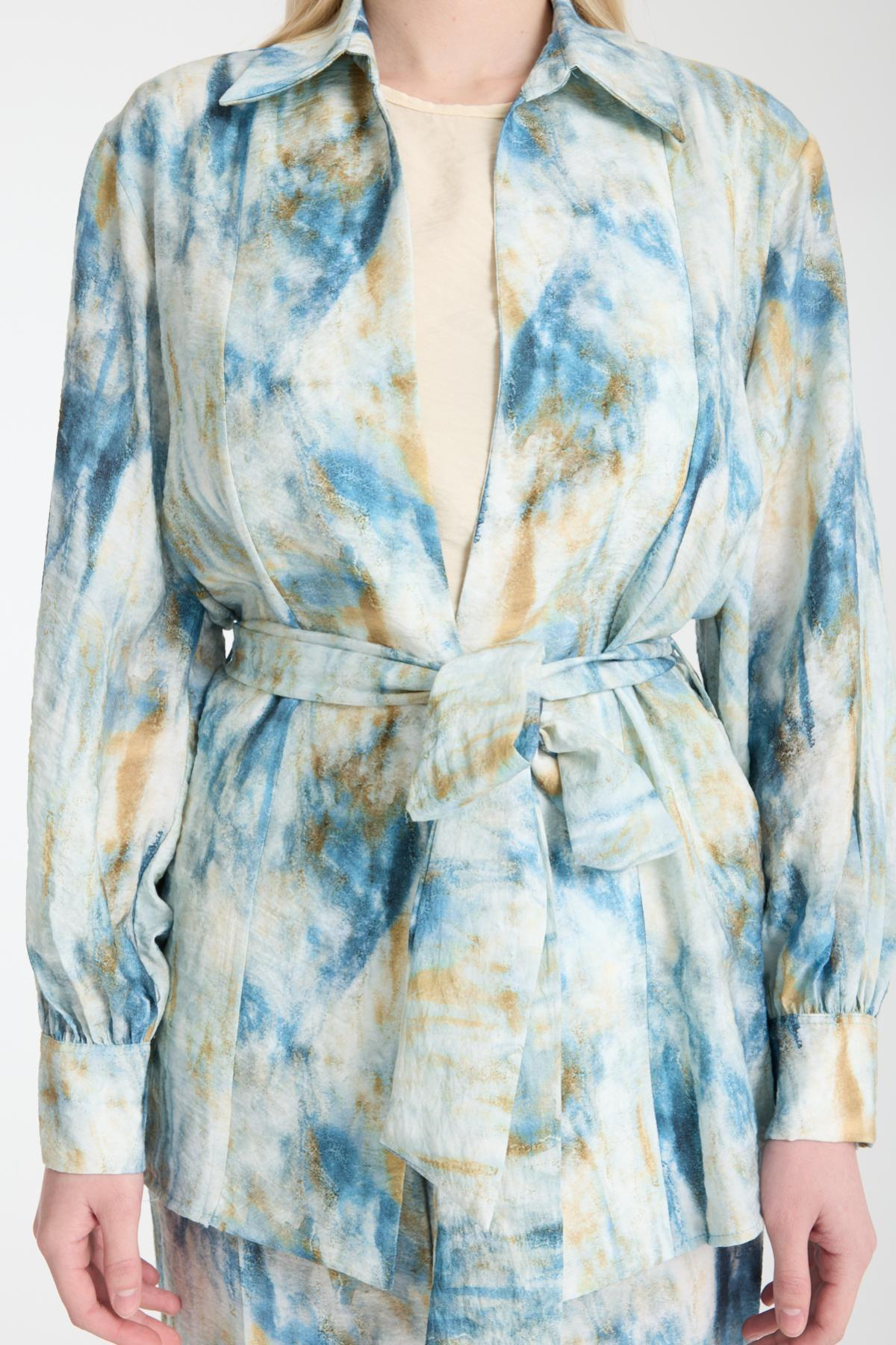 Wholesale Women Light Blue Three-Piece Patterned Suit 729224