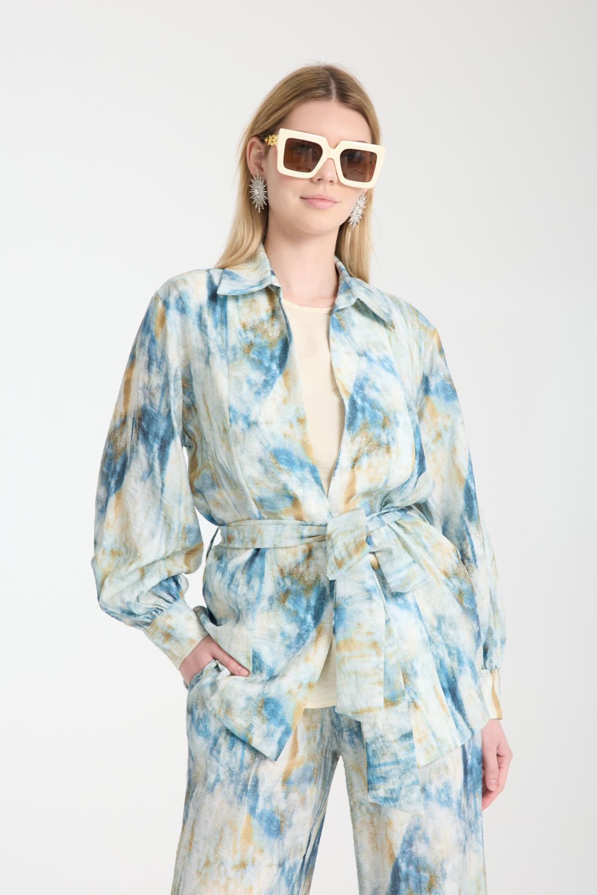 Wholesale Women Light Blue Three-Piece Patterned Suit 729224