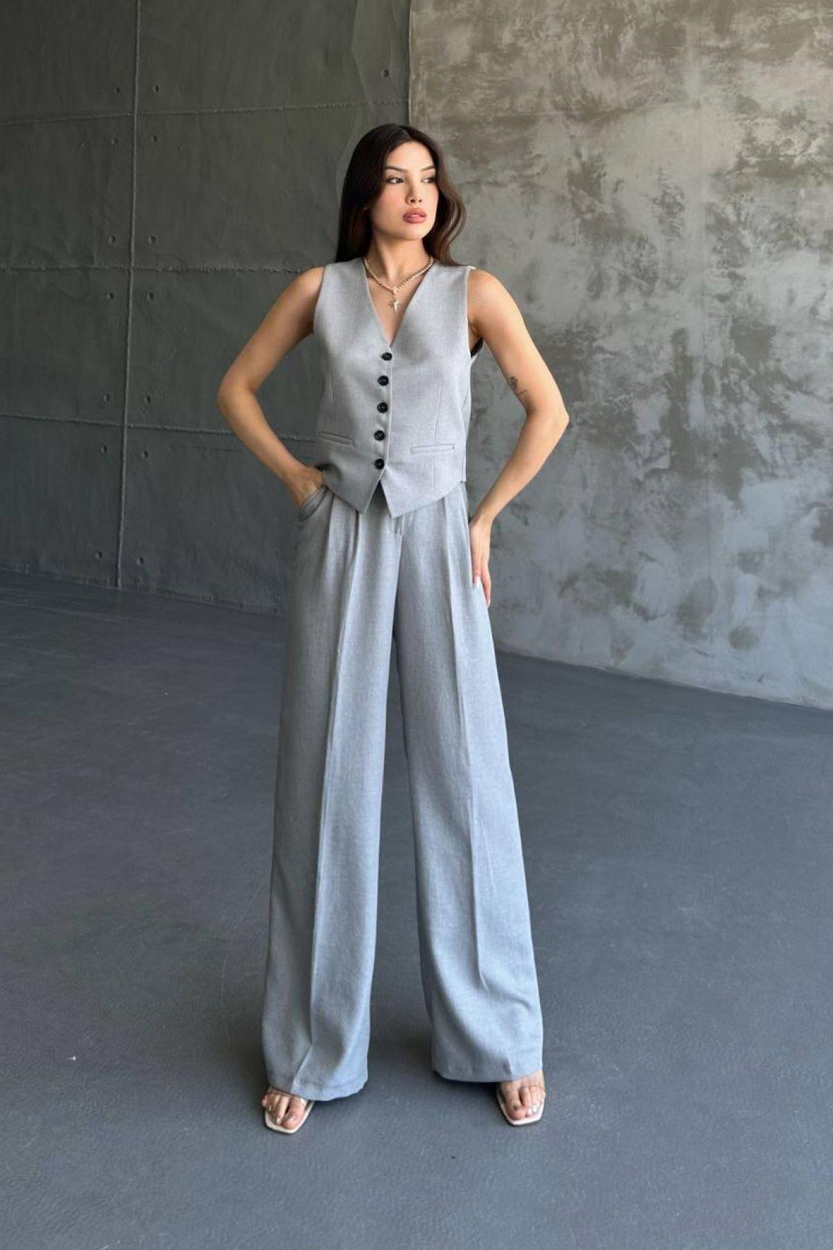 Wholesale Women Light Gray Linen Suit Vest and Trouser Set 730918