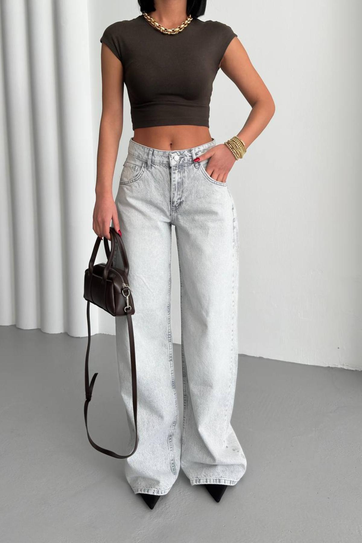 Wholesale Women Light Gray Palazzo Jeans 732081