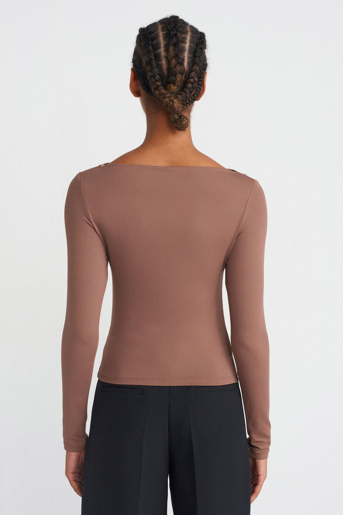 Wholesale Women Mink Long Sleeve Asymmetric T-shirt 719606