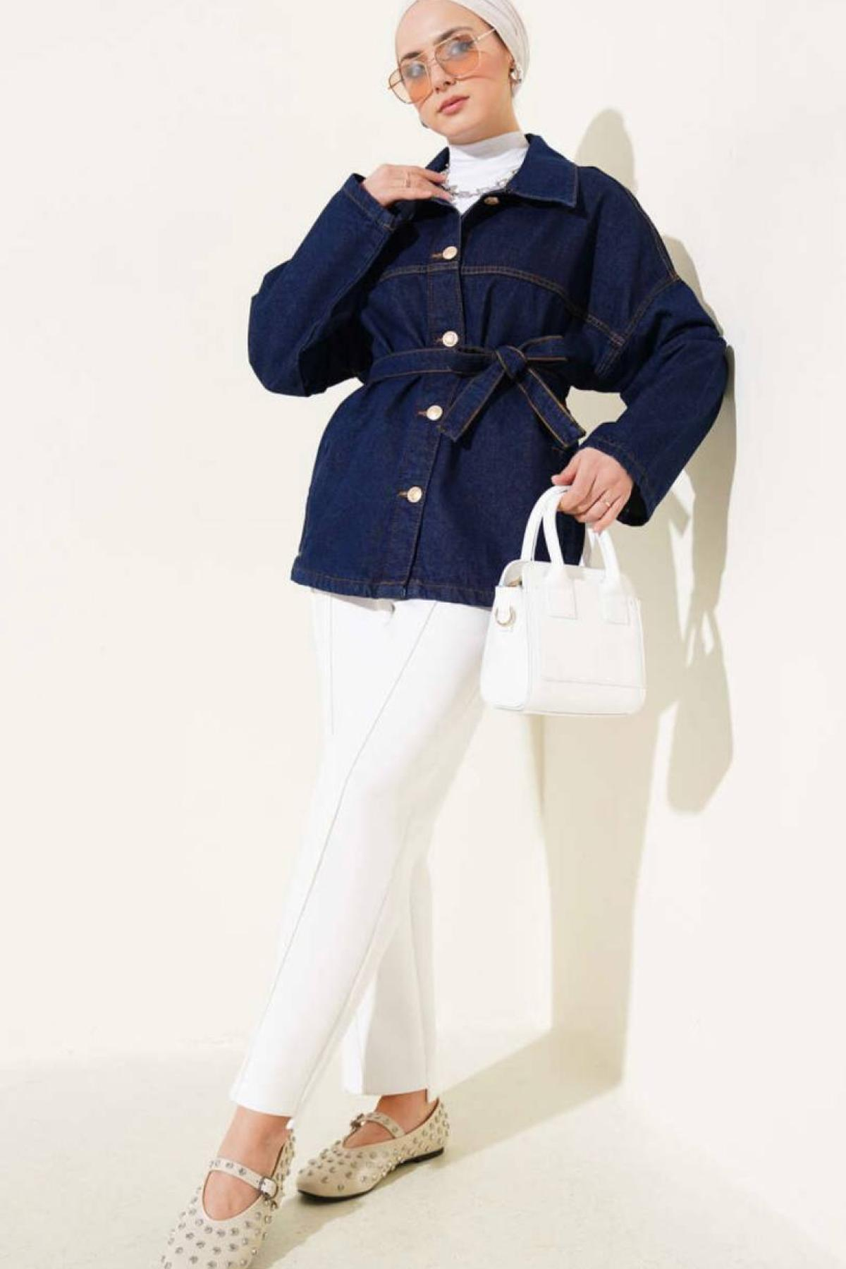 Wholesale Women Navy Belted Jacket 731148