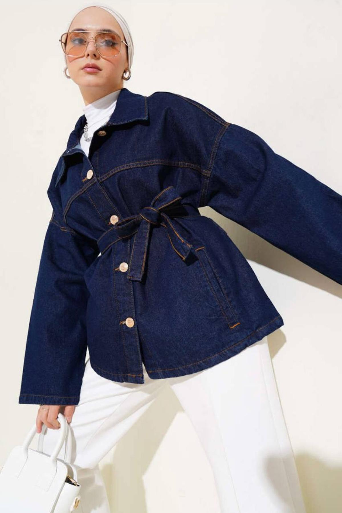 Wholesale Women Navy Belted Jacket 731148