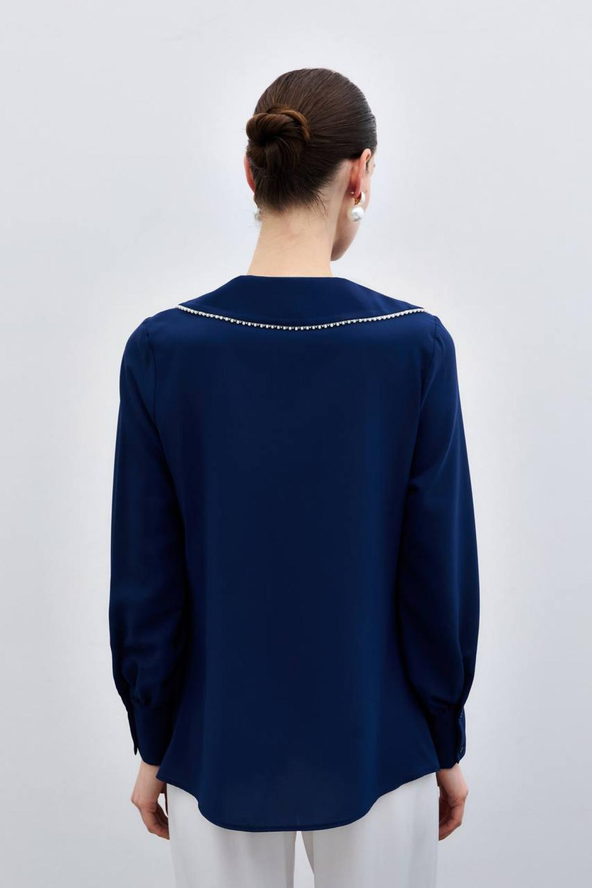 Wholesale Women Navy Blouse 732542