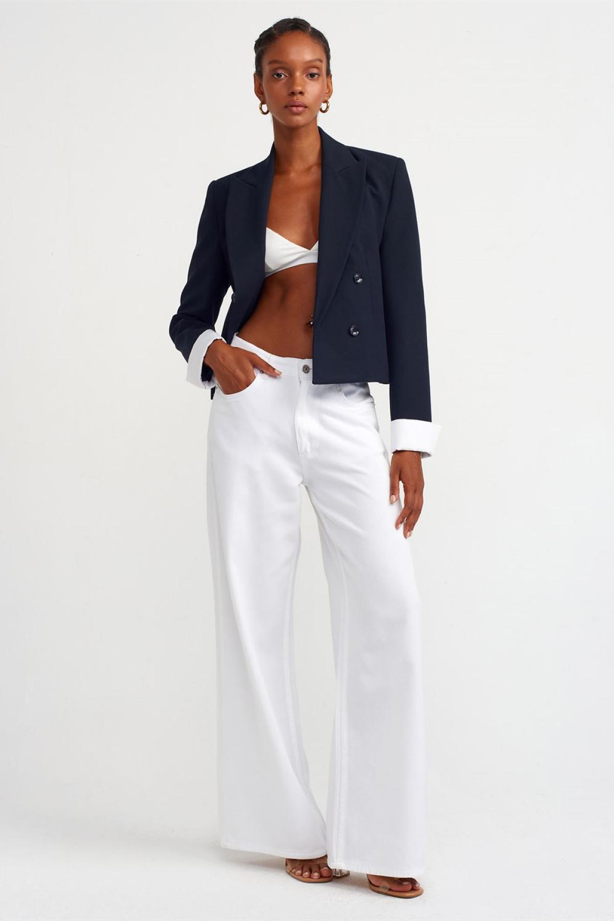 Wholesale Women Navy Contrast Cuffed Blazer Jacket 732516