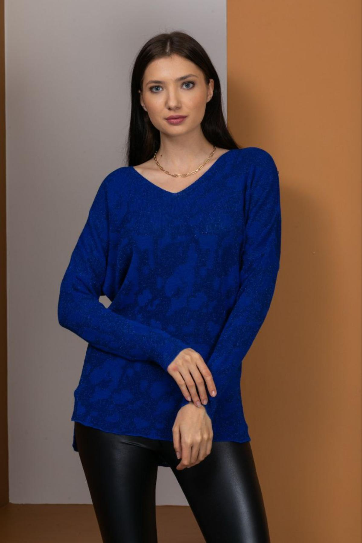 Wholesale Women Navy Glitter V-Neck Sweaters 710945