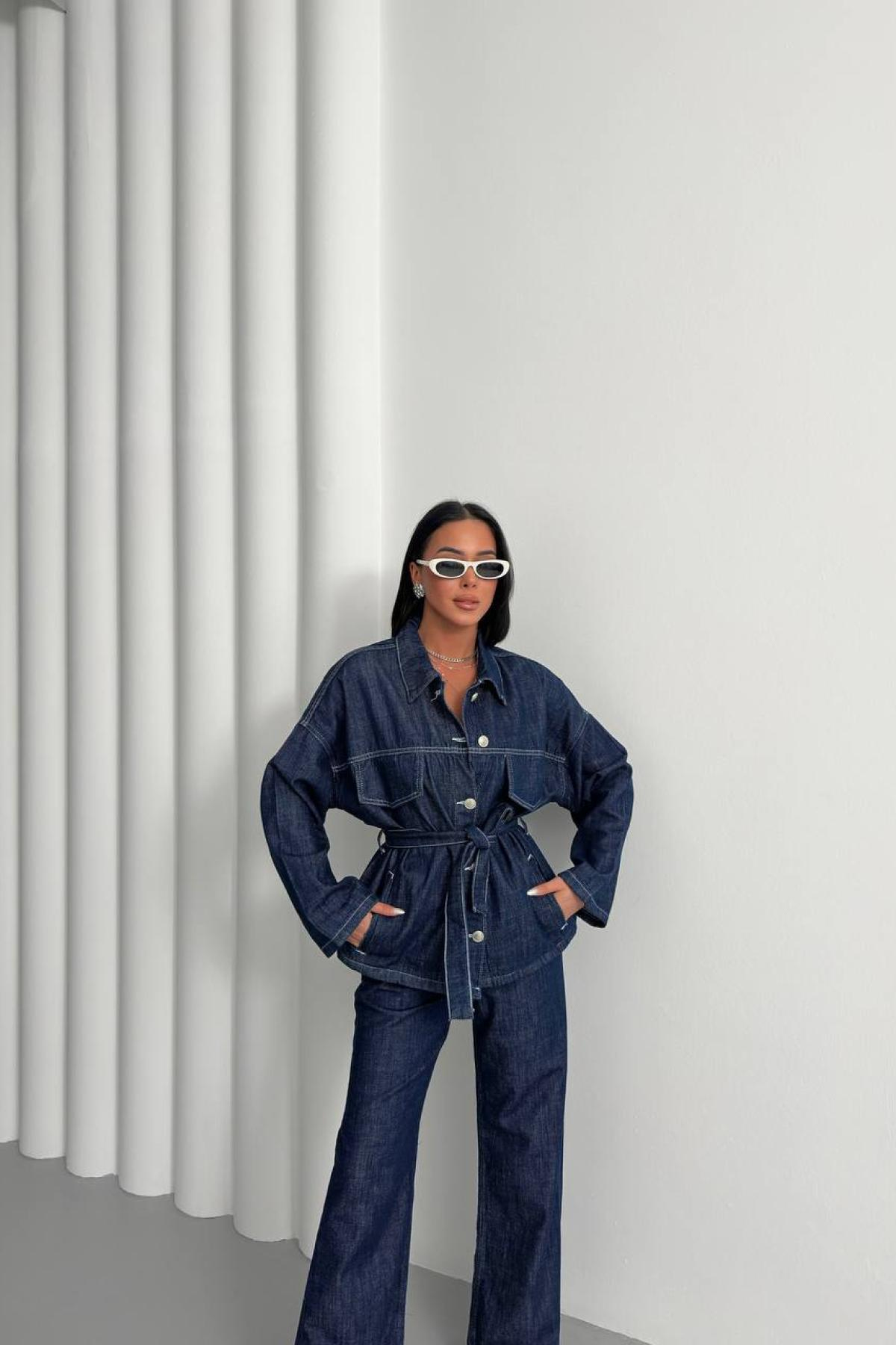 Wholesale Women Navy Premium Quality Belted Suit 731159