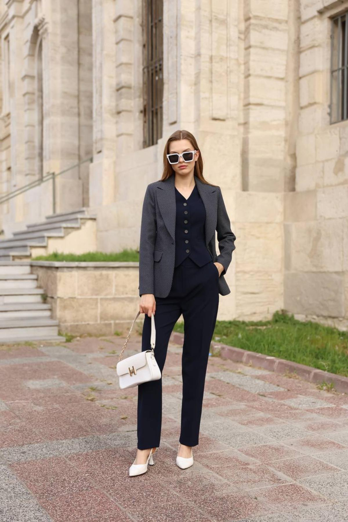 Wholesale Women Navy Three Piece Suit Blazer Vest and Pants Set 718305