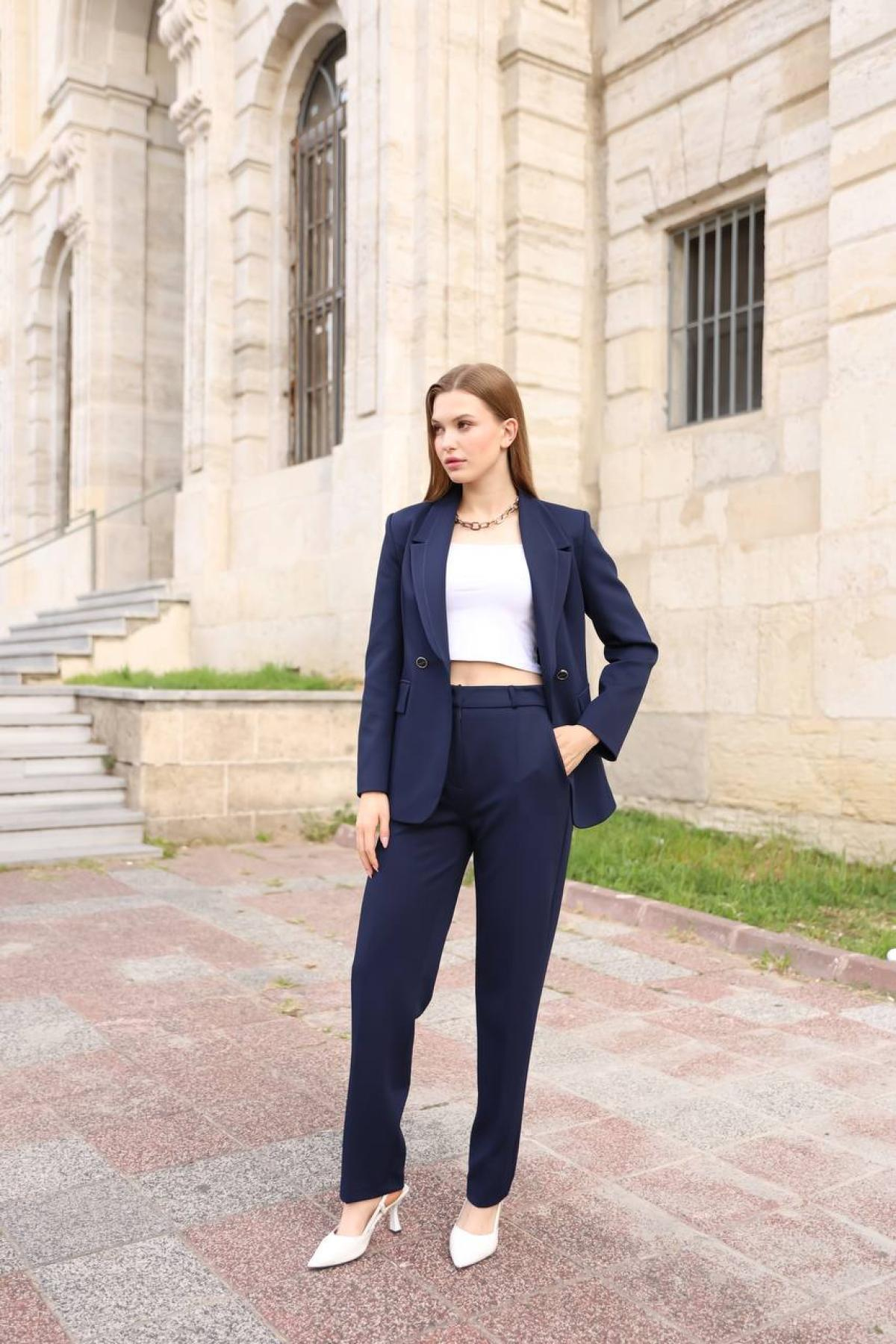Wholesale Women Navy Two Piece Suit Blazer and Pants Set 718312