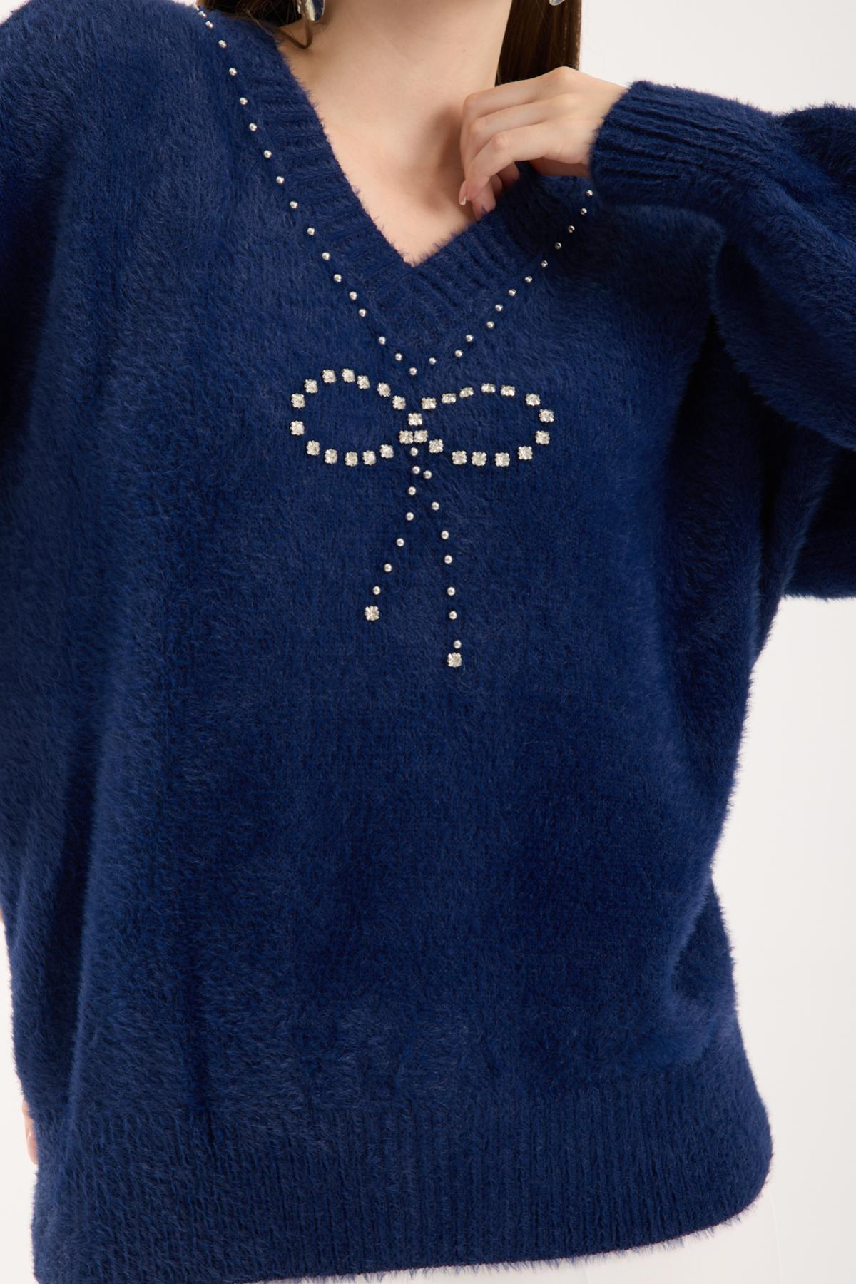 Wholesale Women Navy V-Neck Knit Blouse with Rhinestone and Pearl Embellishments 738882