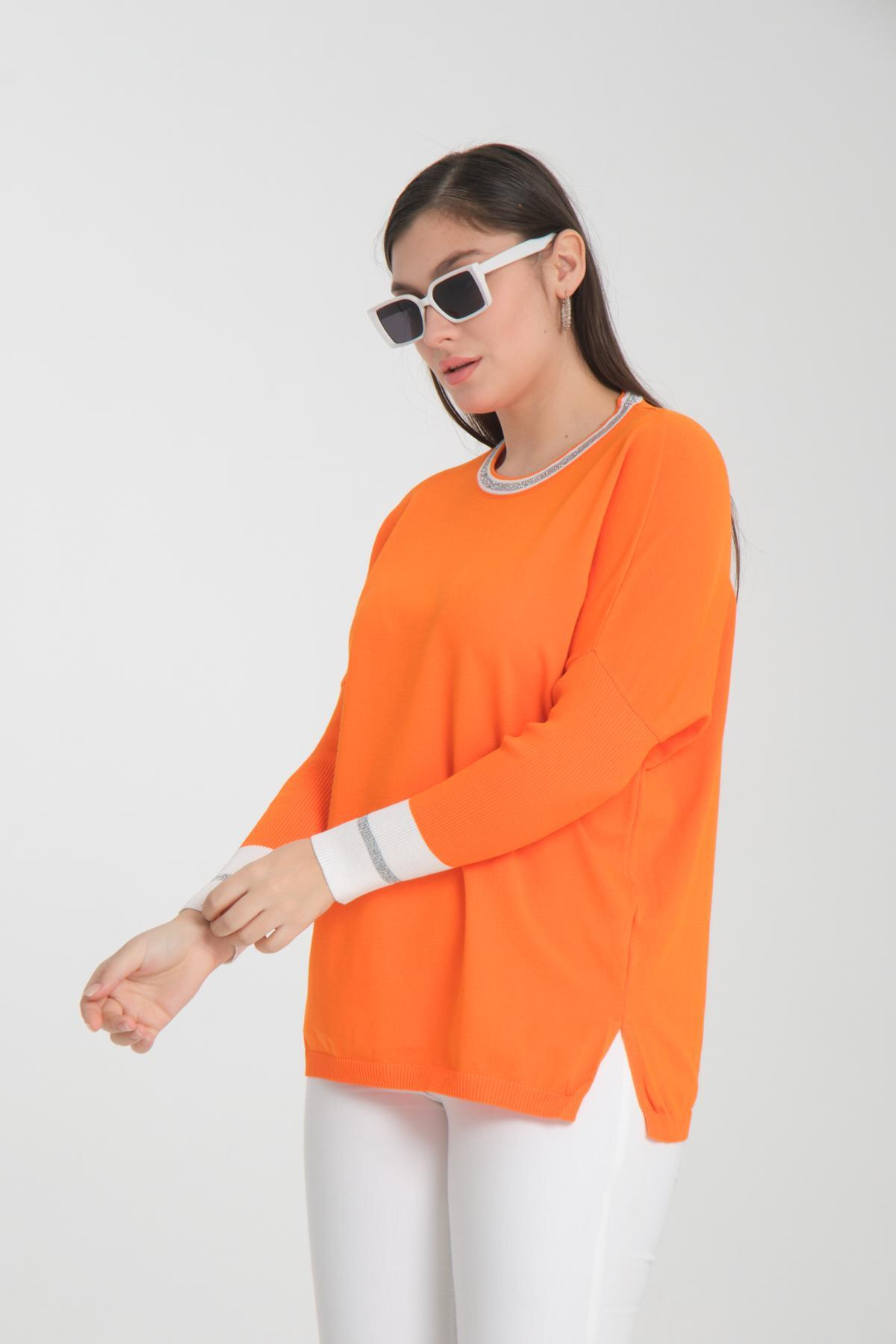 Wholesale Women Orange Glitter Garnished Crew Neck Knit Blouse with Side Slits 722649