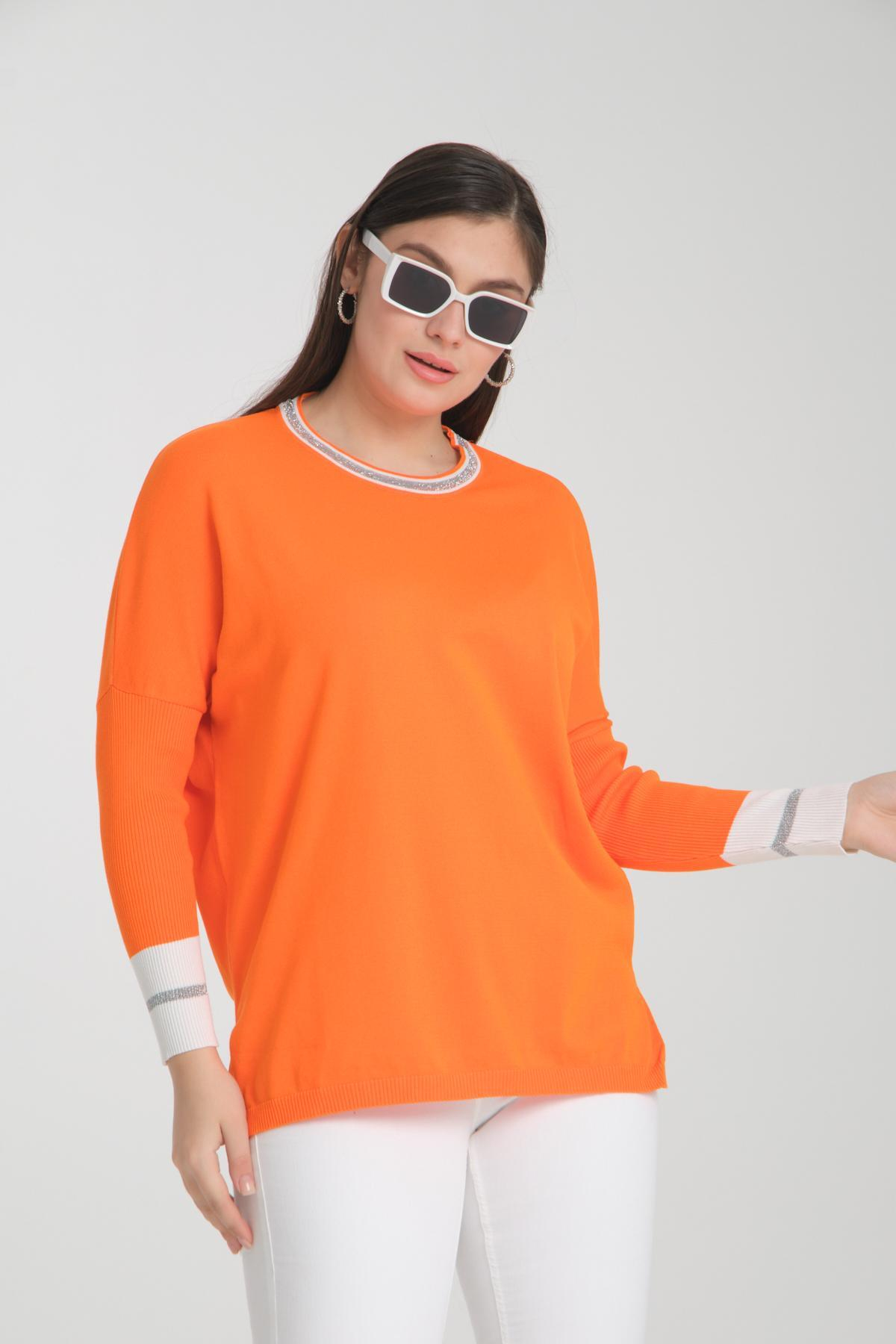 Wholesale Women Orange Glitter Garnished Crew Neck Knit Blouse with Side Slits 722649