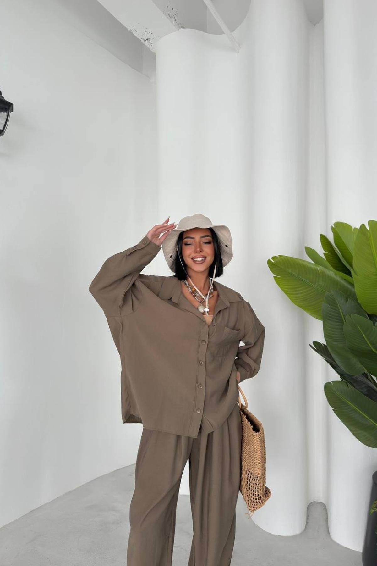 Wholesale Women Pastel Brown Shirt Trouser Set 731170