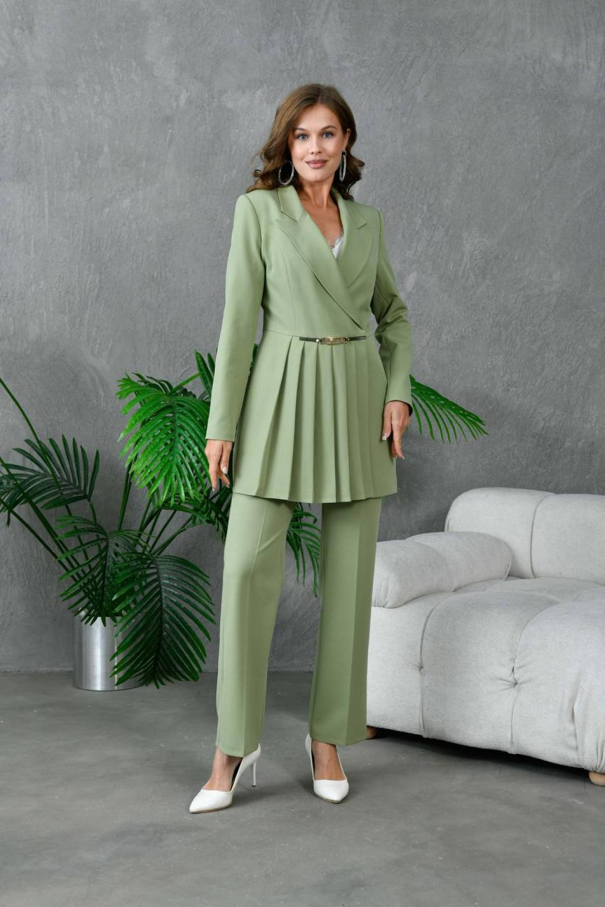 Wholesale Women Pastel Green Two Piece Suit - Blazer and Pants Set 733502