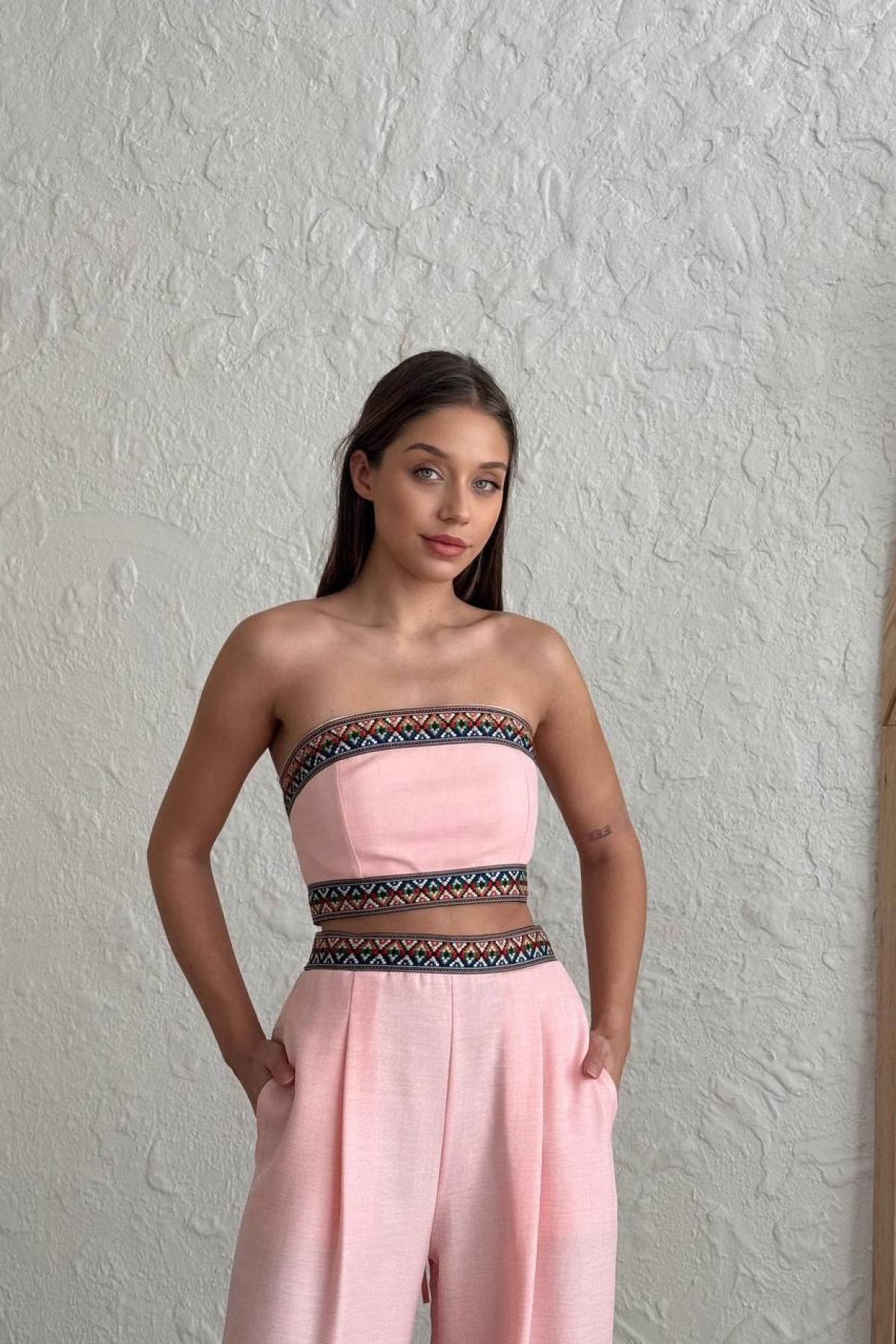 Wholesale Women Pink Suit 732224