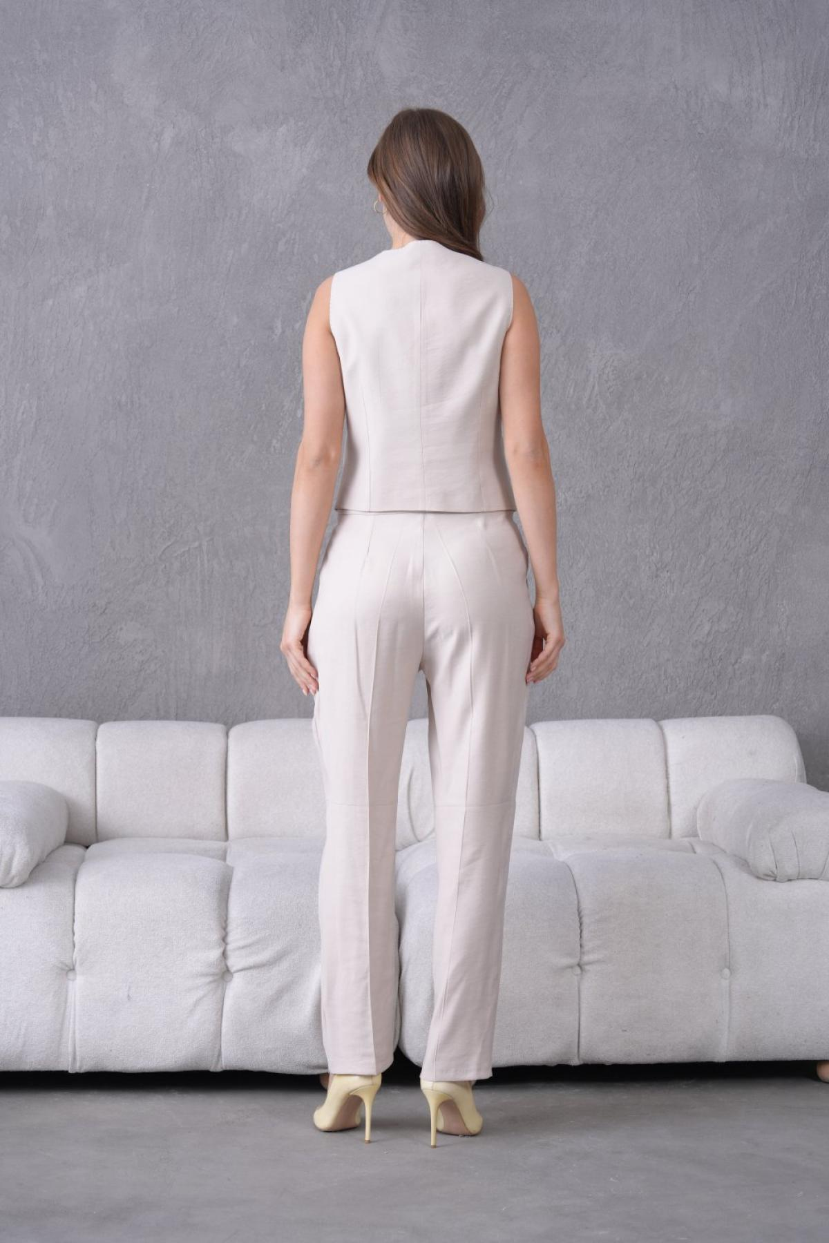 Wholesale Women  Plus Size Beige Two Piece Suit  Vest and Pants Set 737218