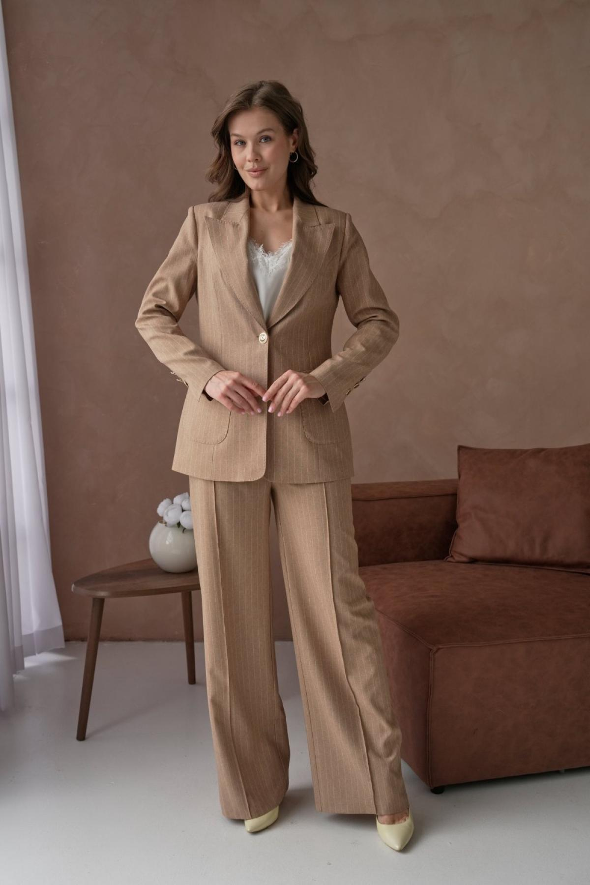 Wholesale Women Plus Size  Tobacco Brown Striped Patterned Two Piece Suit Blazer and Pants Set 737232
