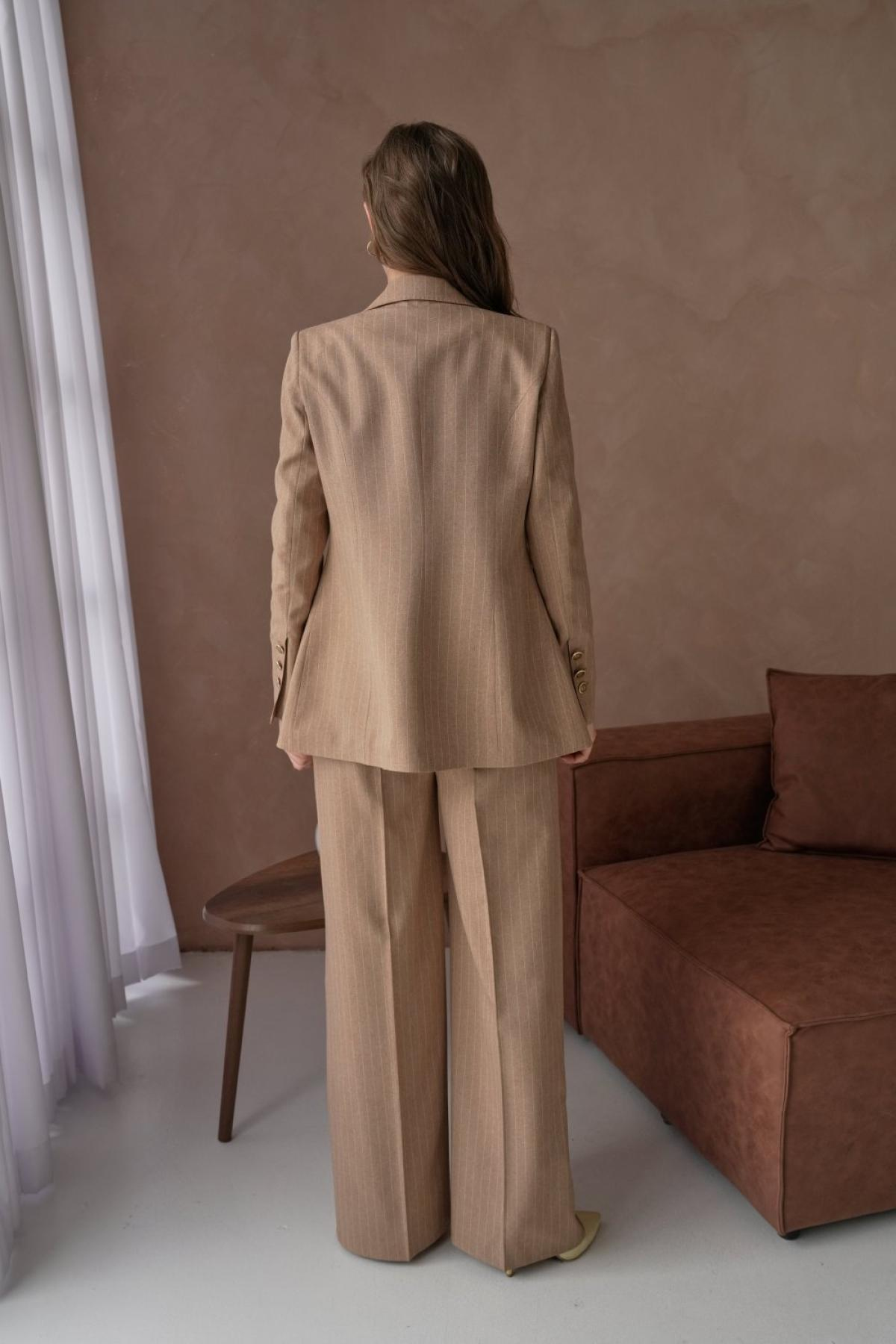 Wholesale Women Plus Size  Tobacco Brown Striped Patterned Two Piece Suit Blazer and Pants Set 737232