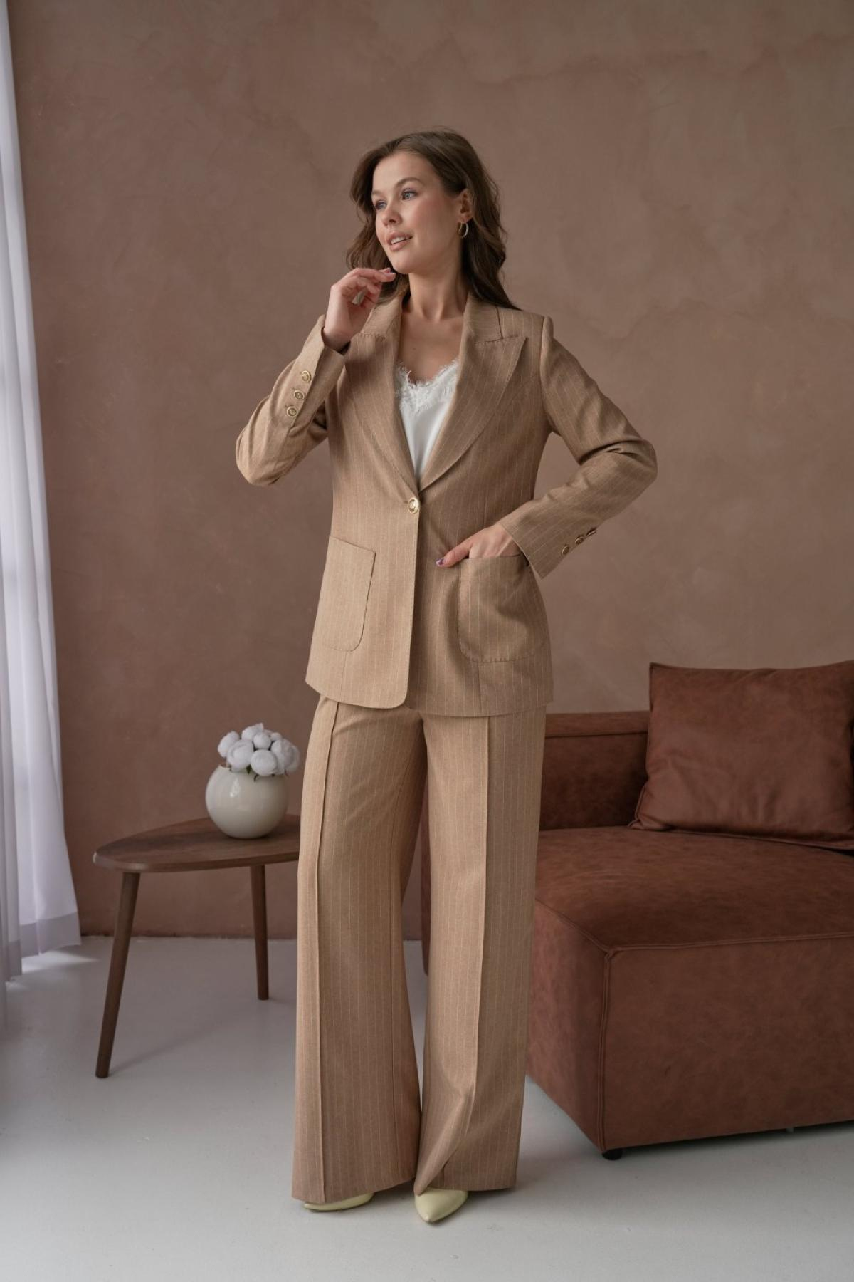 Wholesale Women Plus Size  Tobacco Brown Striped Patterned Two Piece Suit Blazer and Pants Set 737232